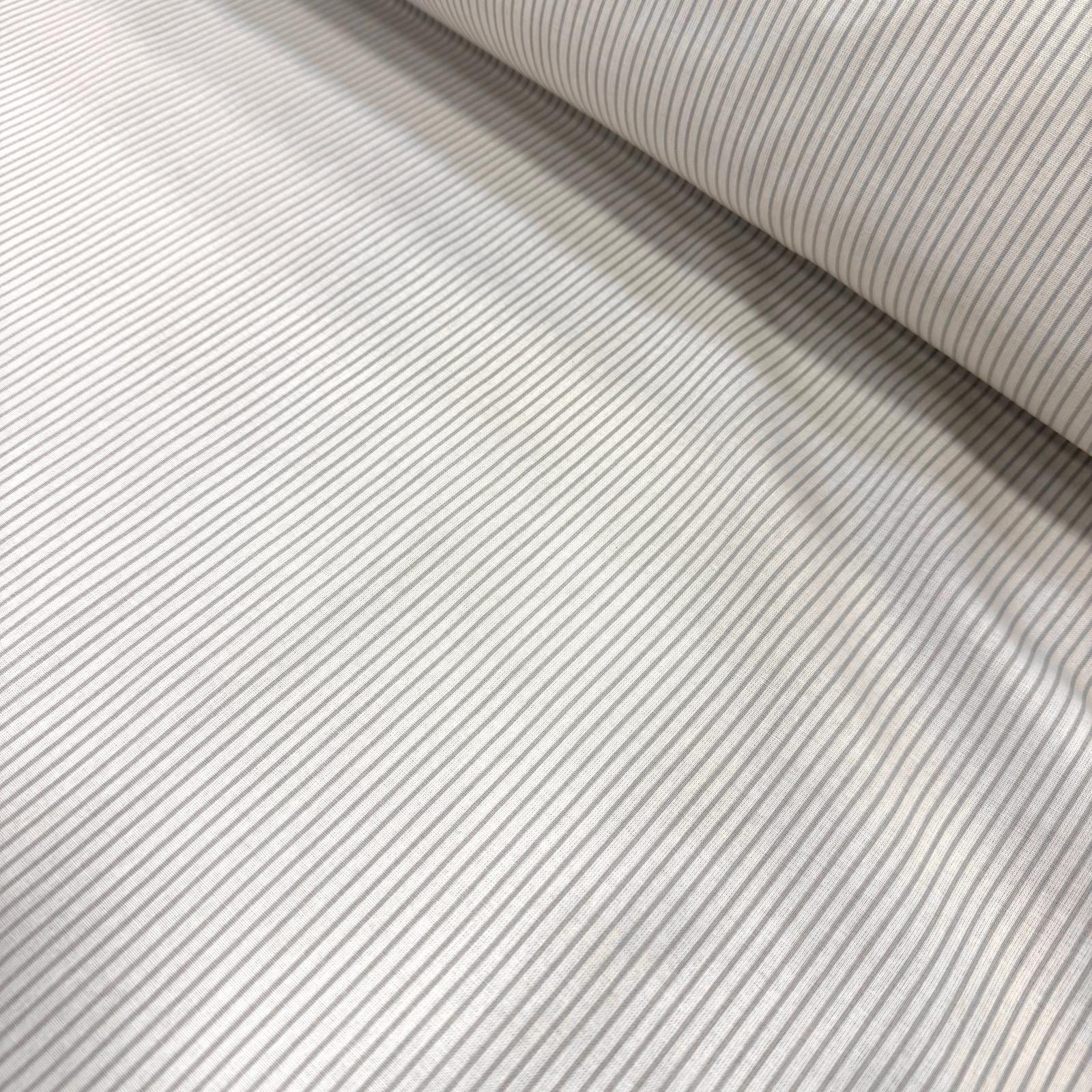 İnce Gri Çizgiler Premium Poplin Kumaş