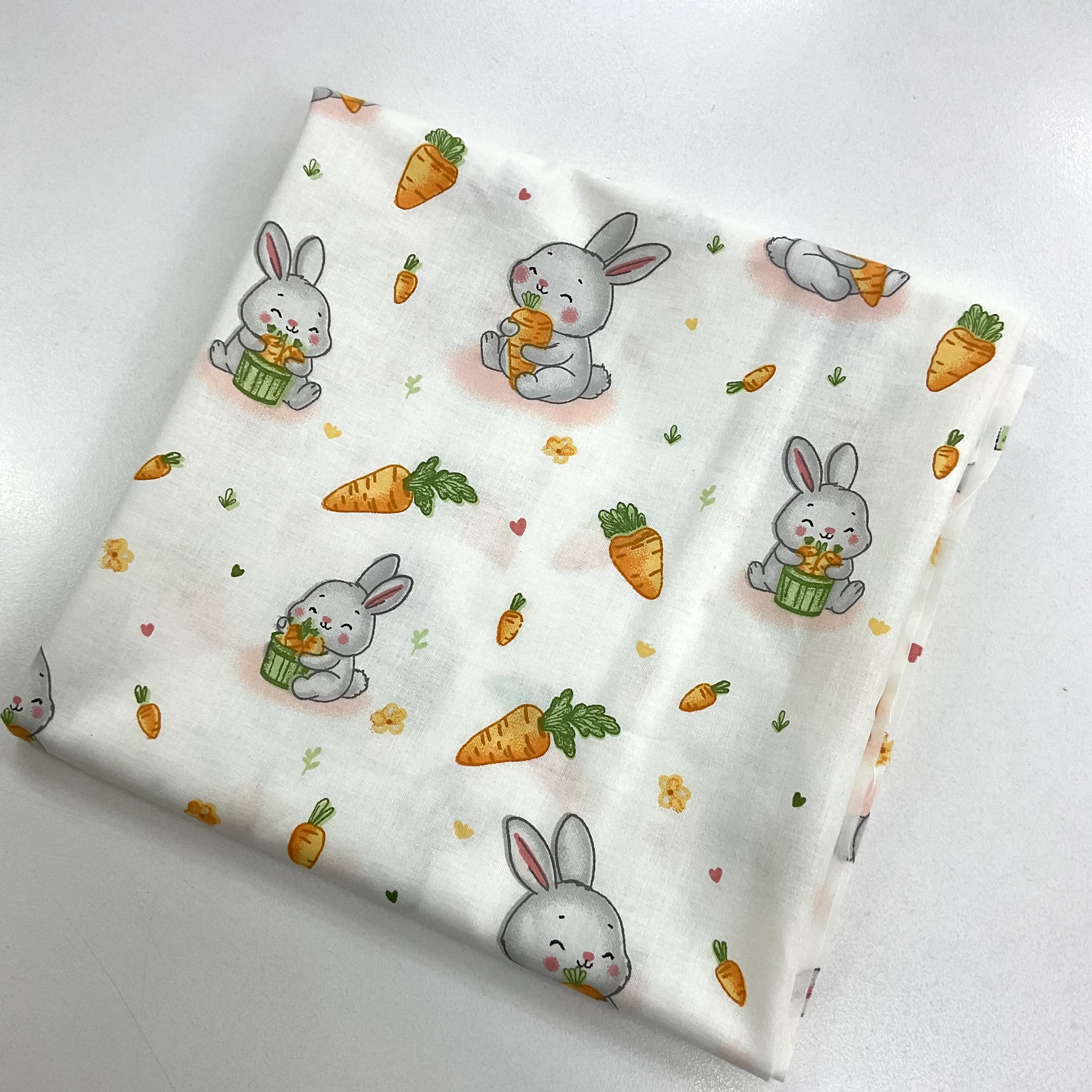 Tavşanlar 50*50 Cm Parça Poplin Kumaş
