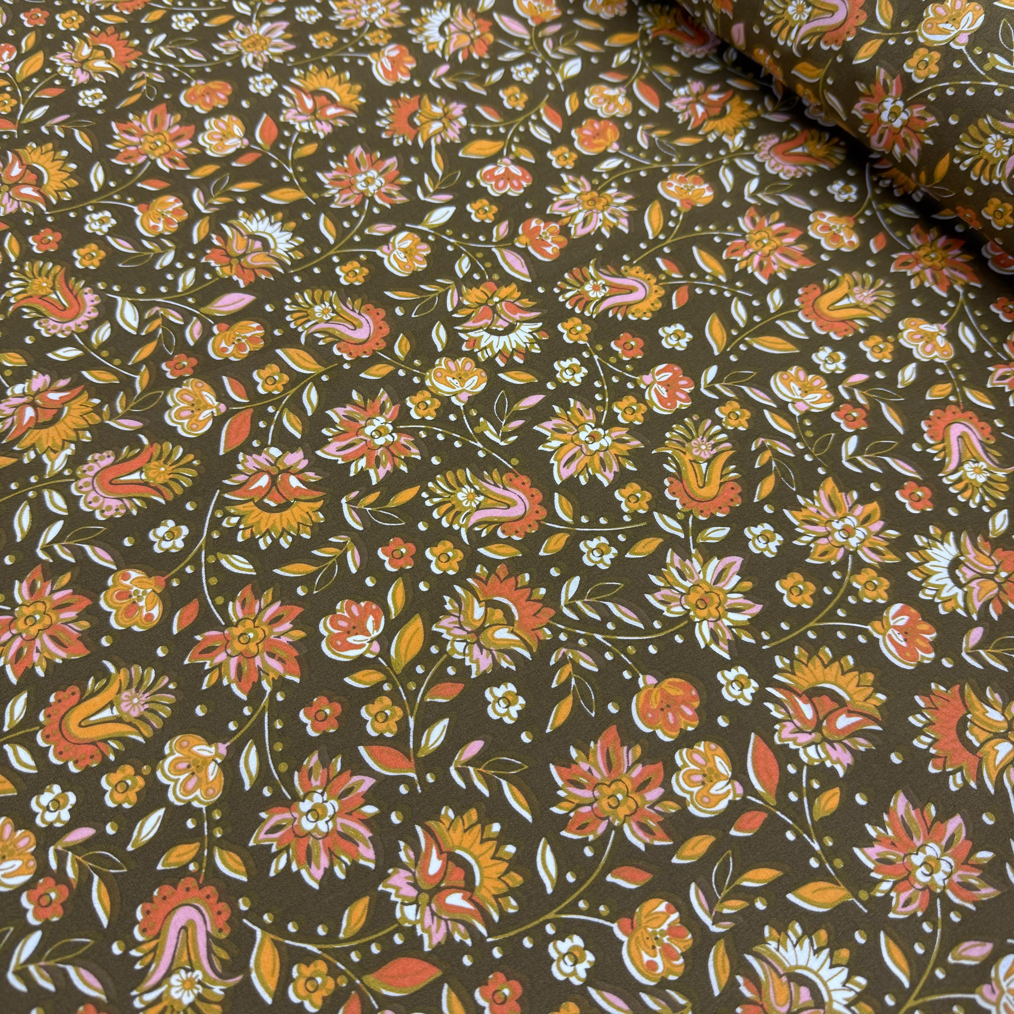 Antika Çiçekler Premium Poplin Kumaş