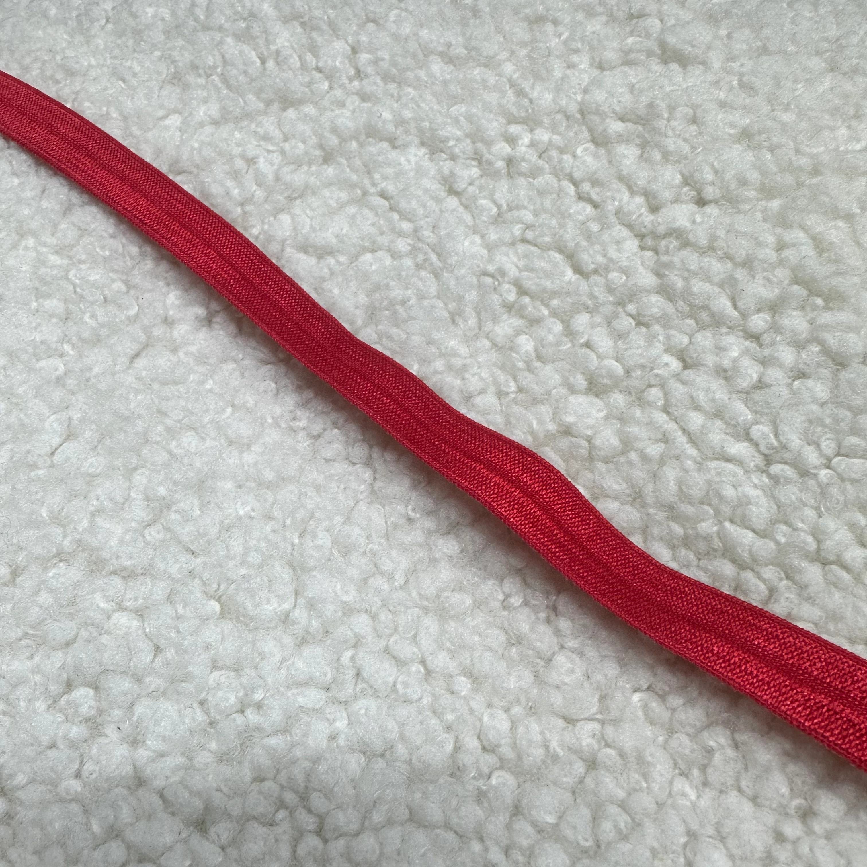 Kırmızı Lastikli Biye