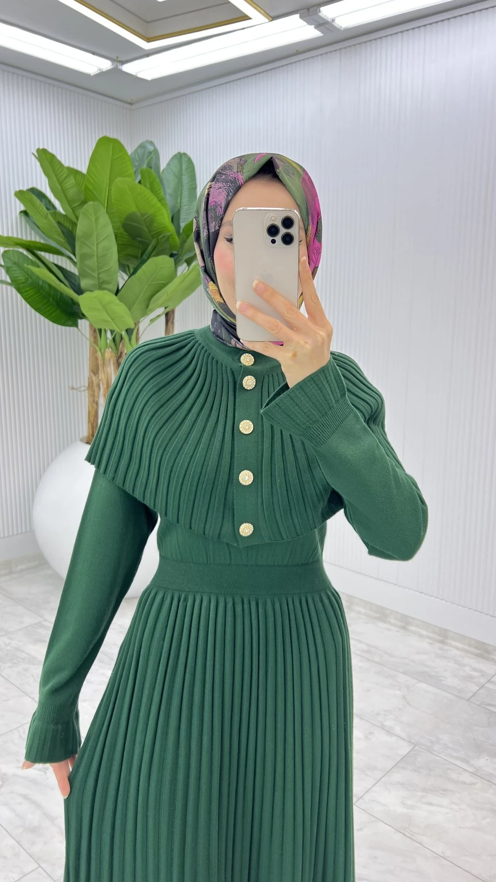 Pelerinli Piliseli Triko Takım - Zümrüt Yeşili