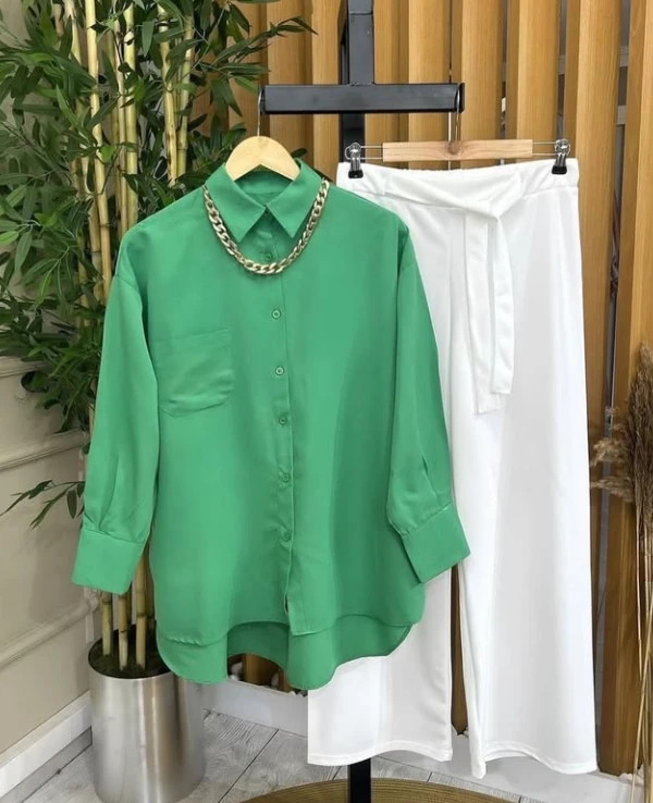 Yeşil Gömlek Bej Bol Paça Pantolon