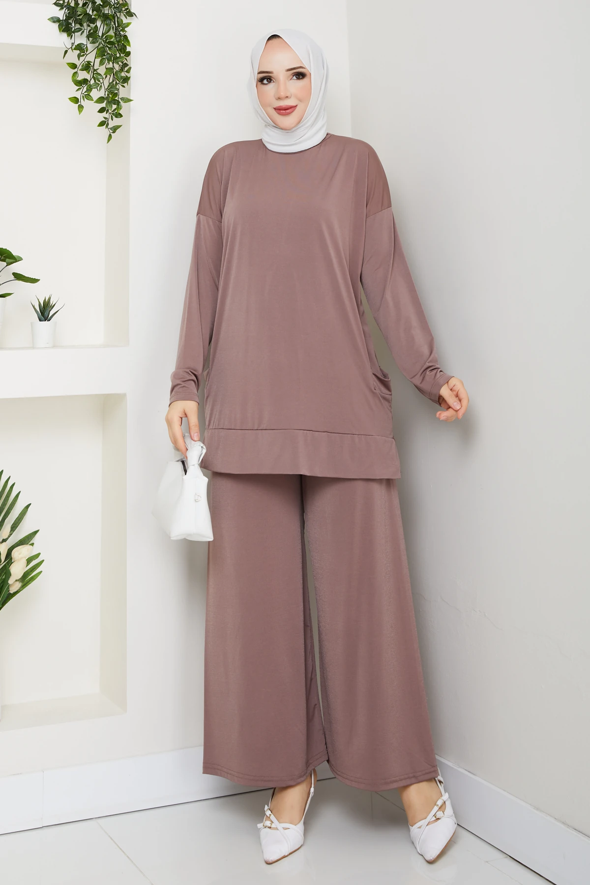 YANLARI CEPLİ SANDY PANTOLONLU TAKIM - Vizon