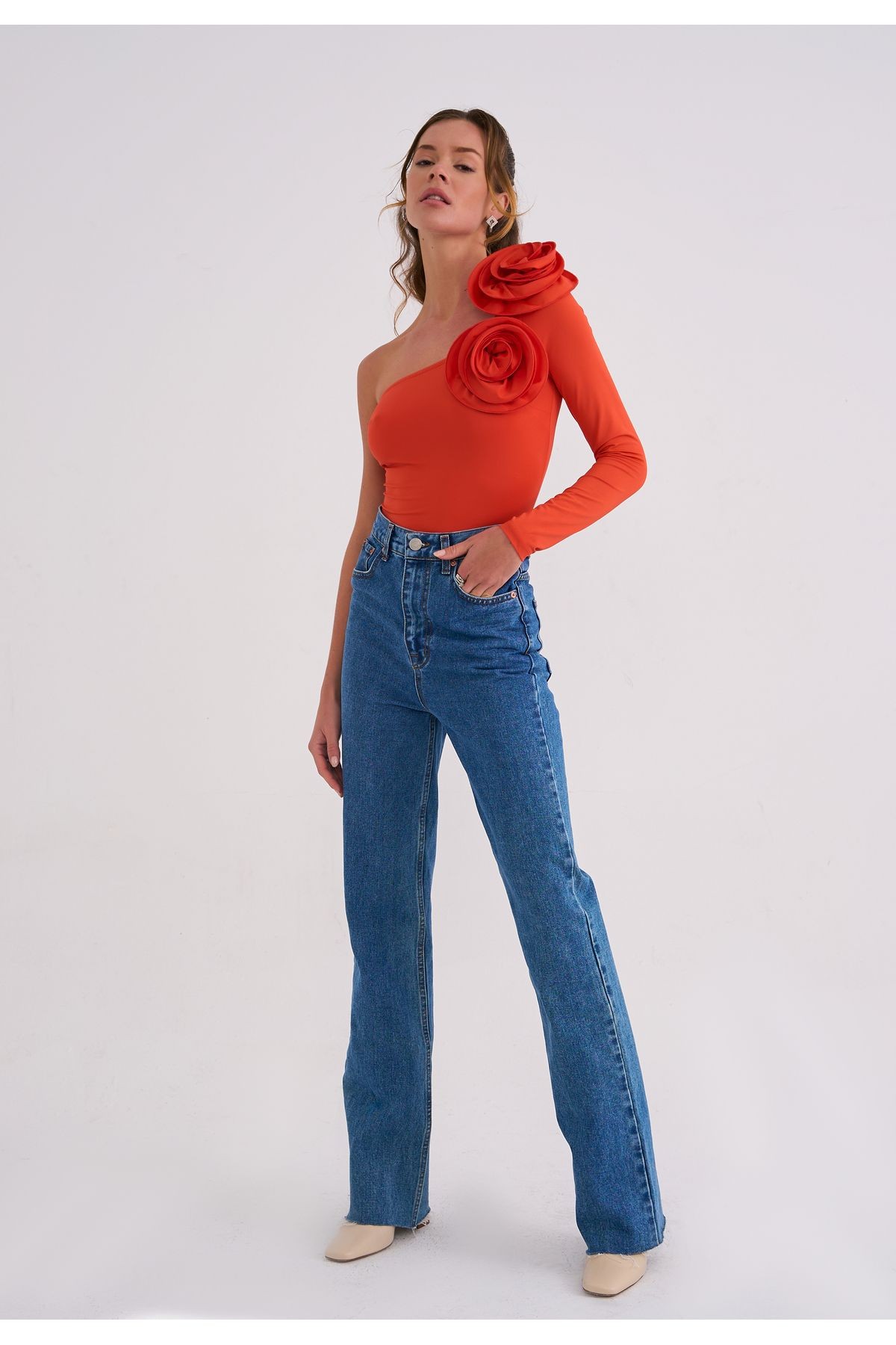 Elba Gül Detaylı Bodysuit