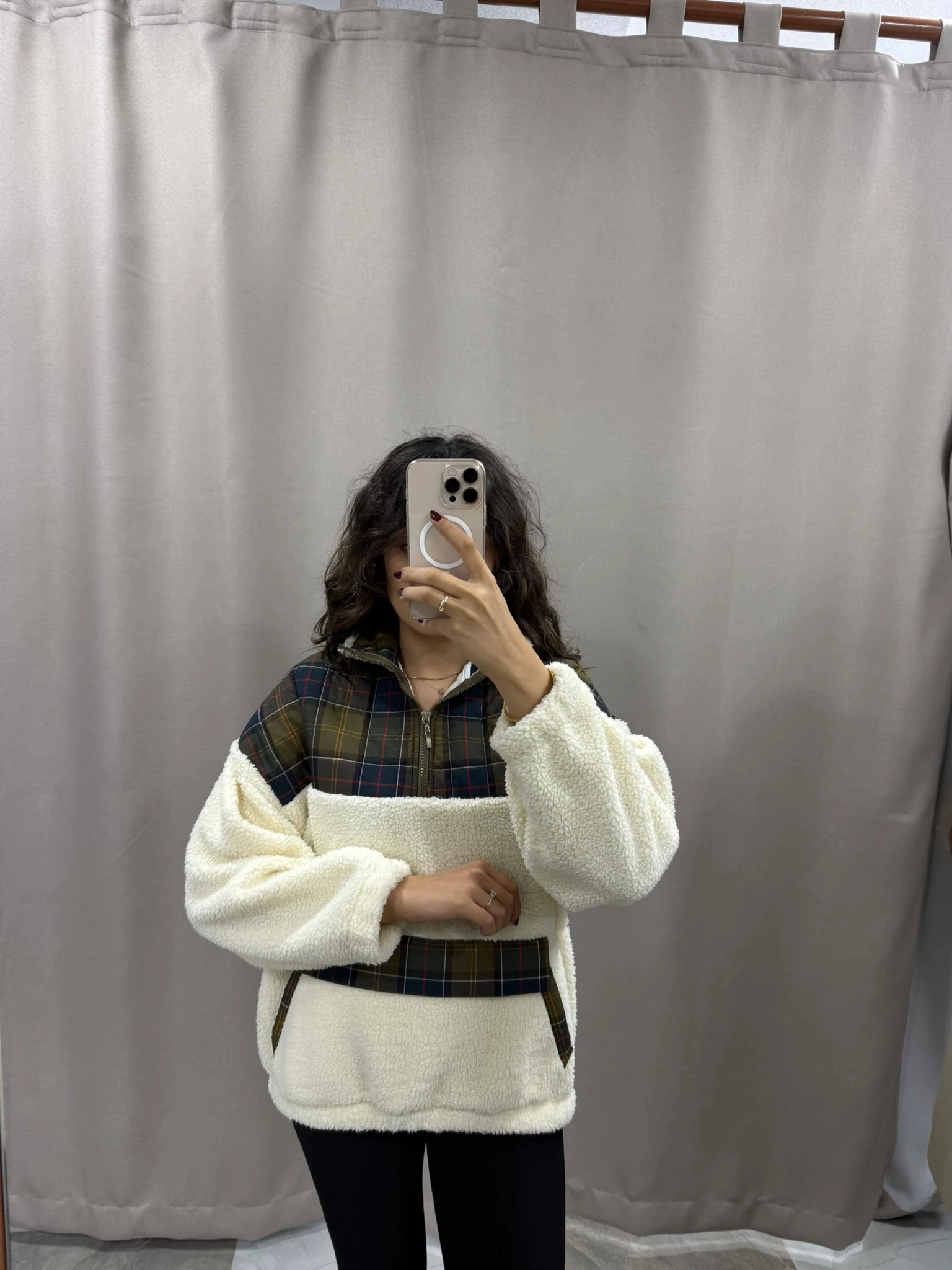 PELUŞ KANGURU SWEATSHIRT - EKOSE DESEN