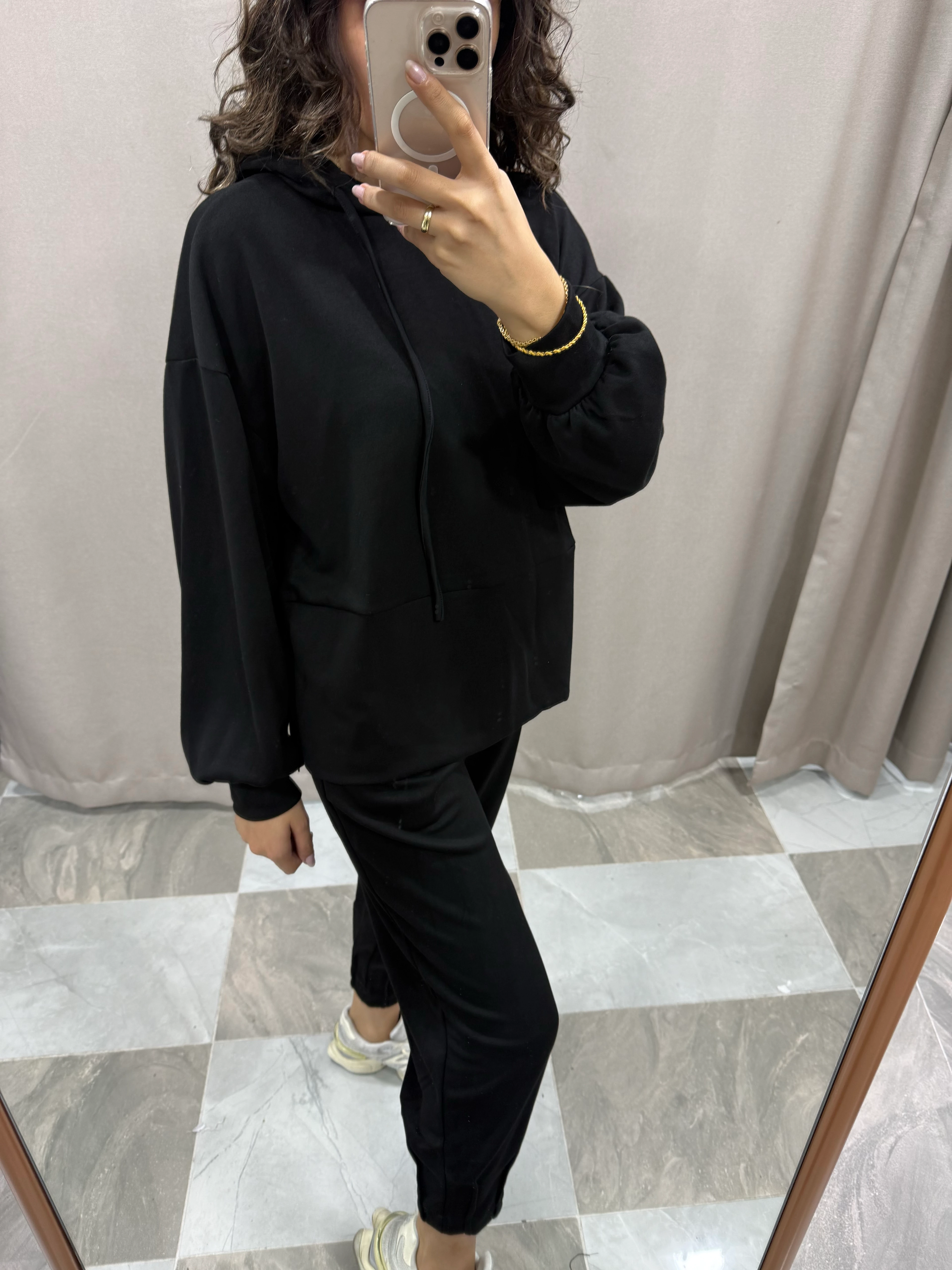 FERMUAR DETAYLI EŞOFMAN TAKIMI - SİYAH