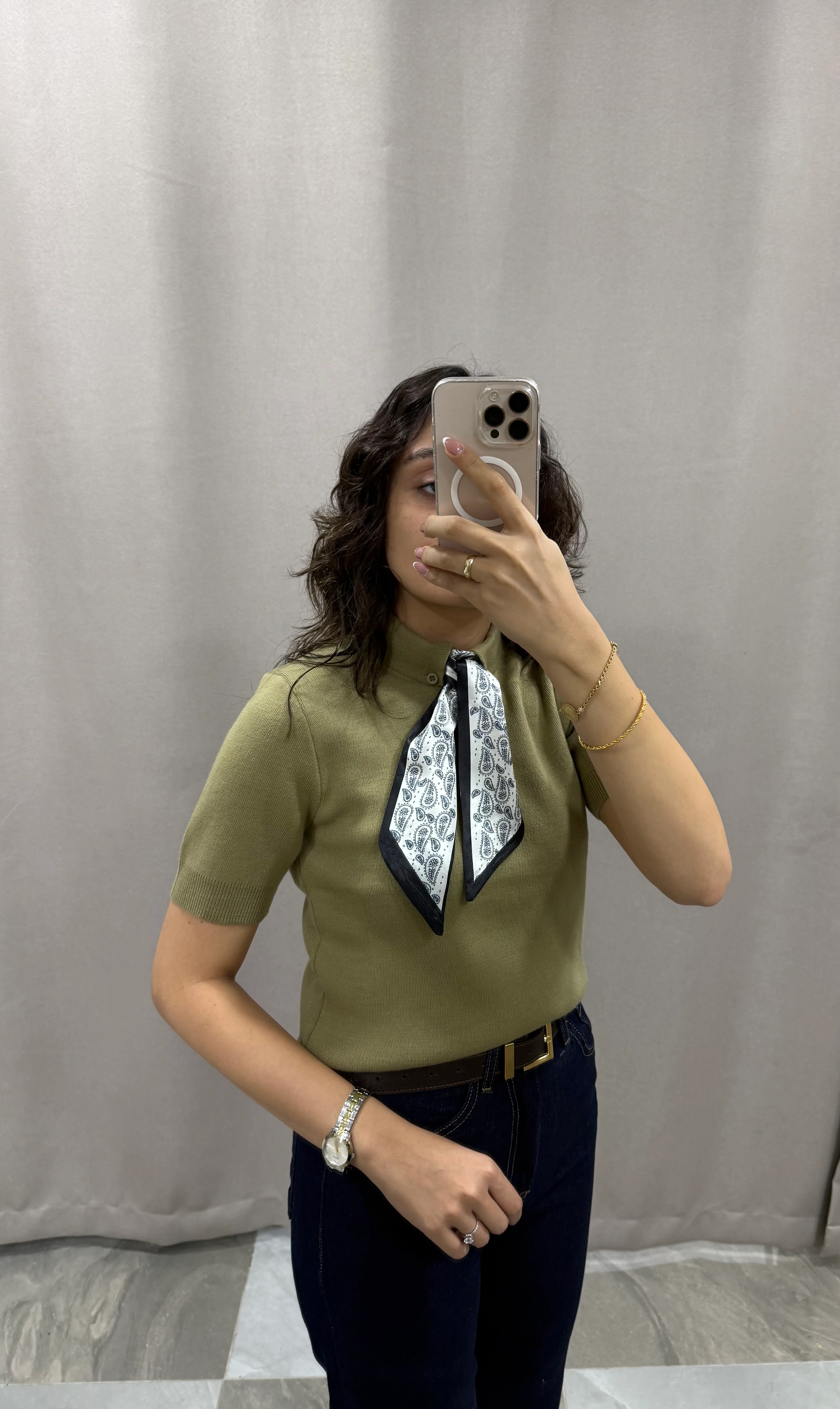 FULAR DETAY KISA KOLLU KAZAK