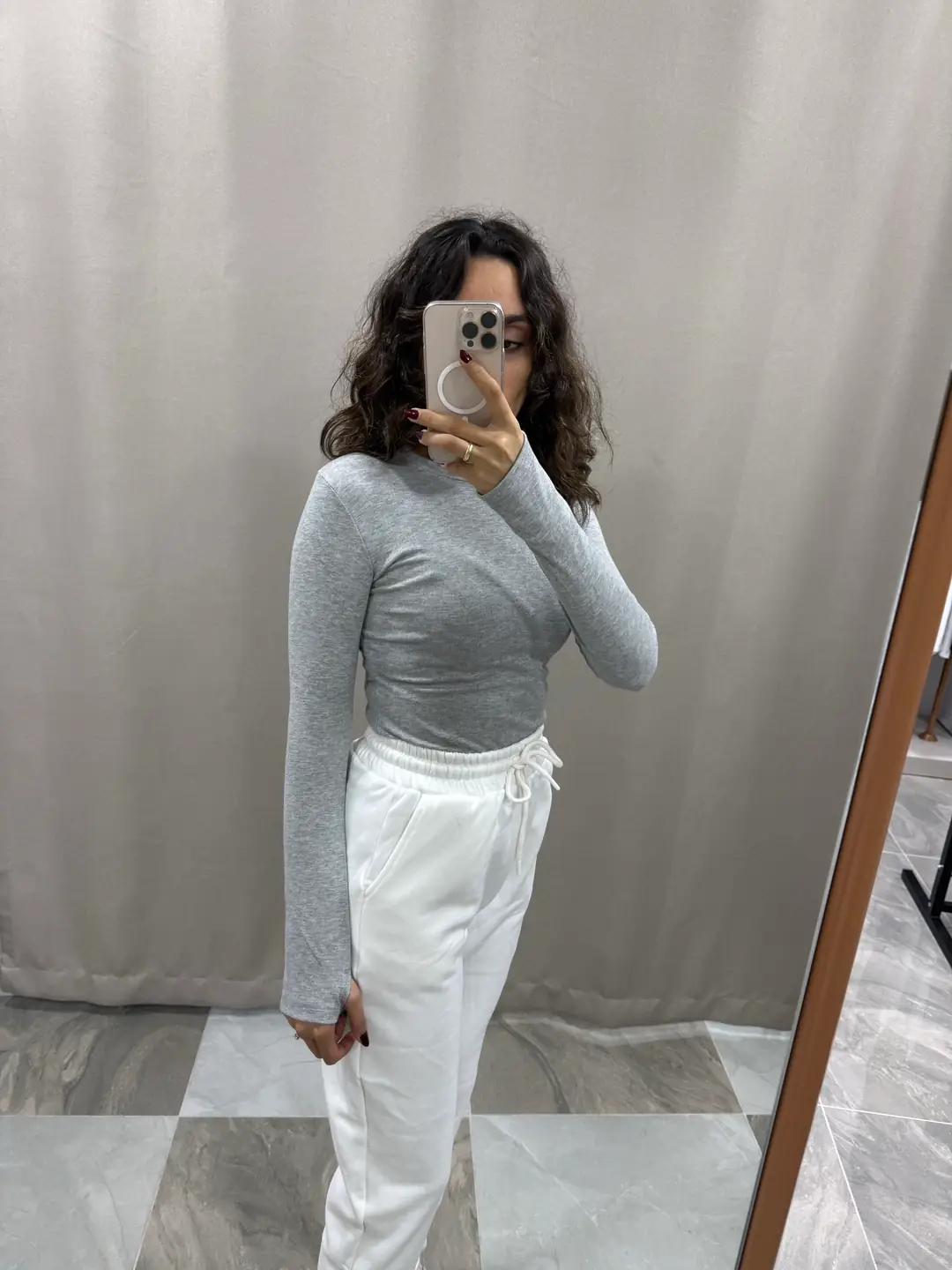 PARMAK GEÇMELİ BODY 