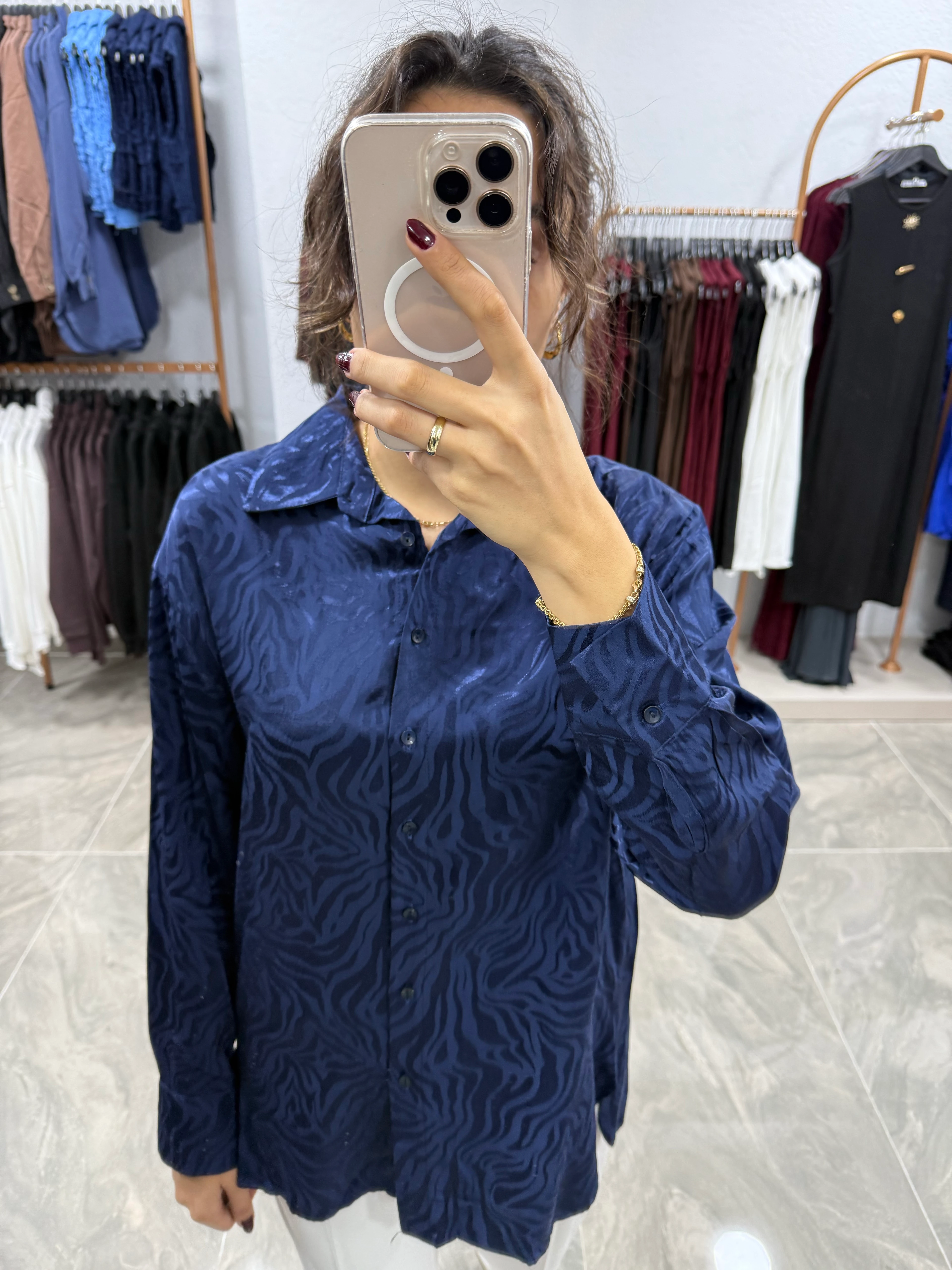 LACİVERT JAKARLI GÖMLEK