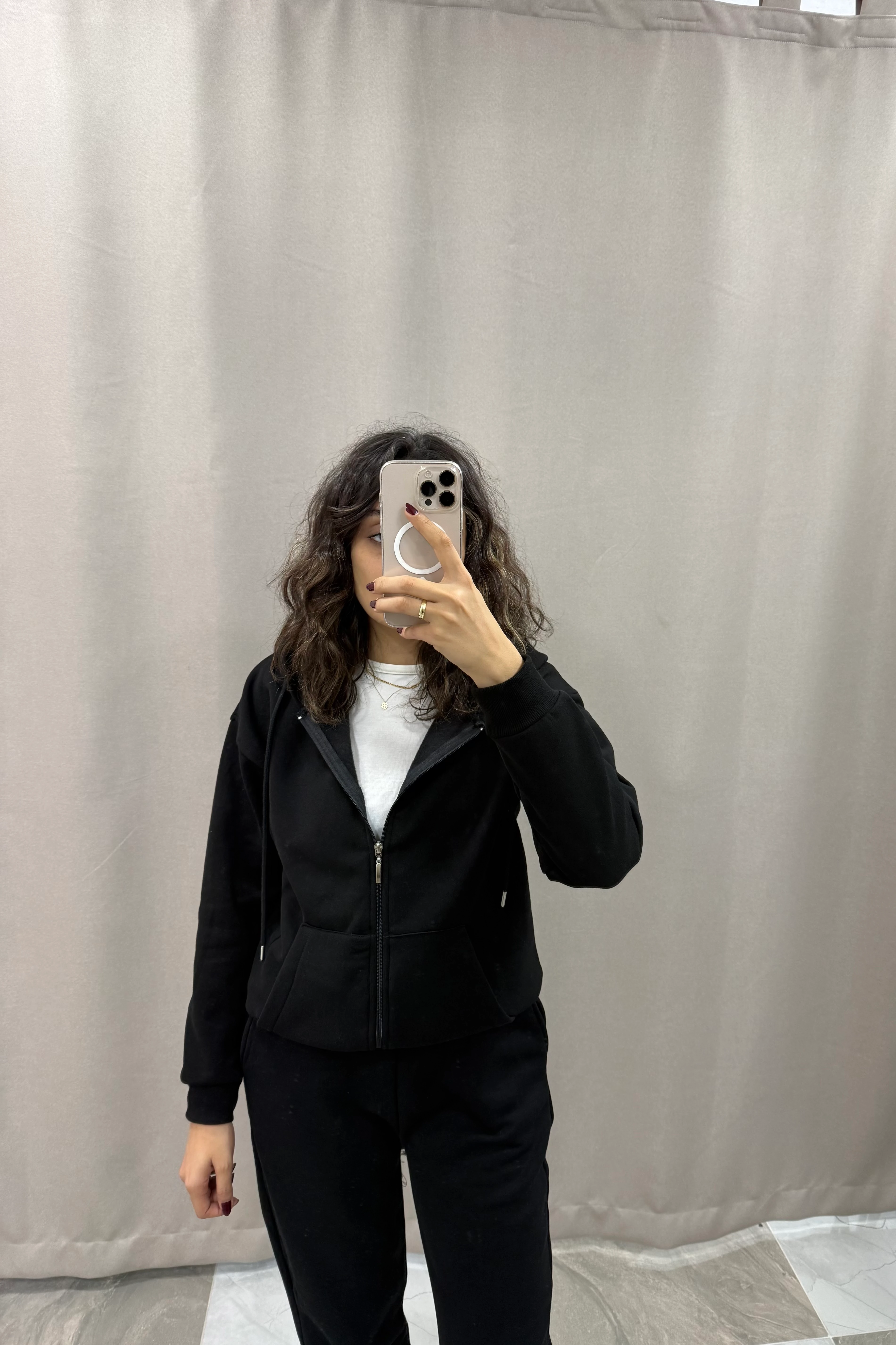 KAPÜŞONLU FERMUARLI SWEAT