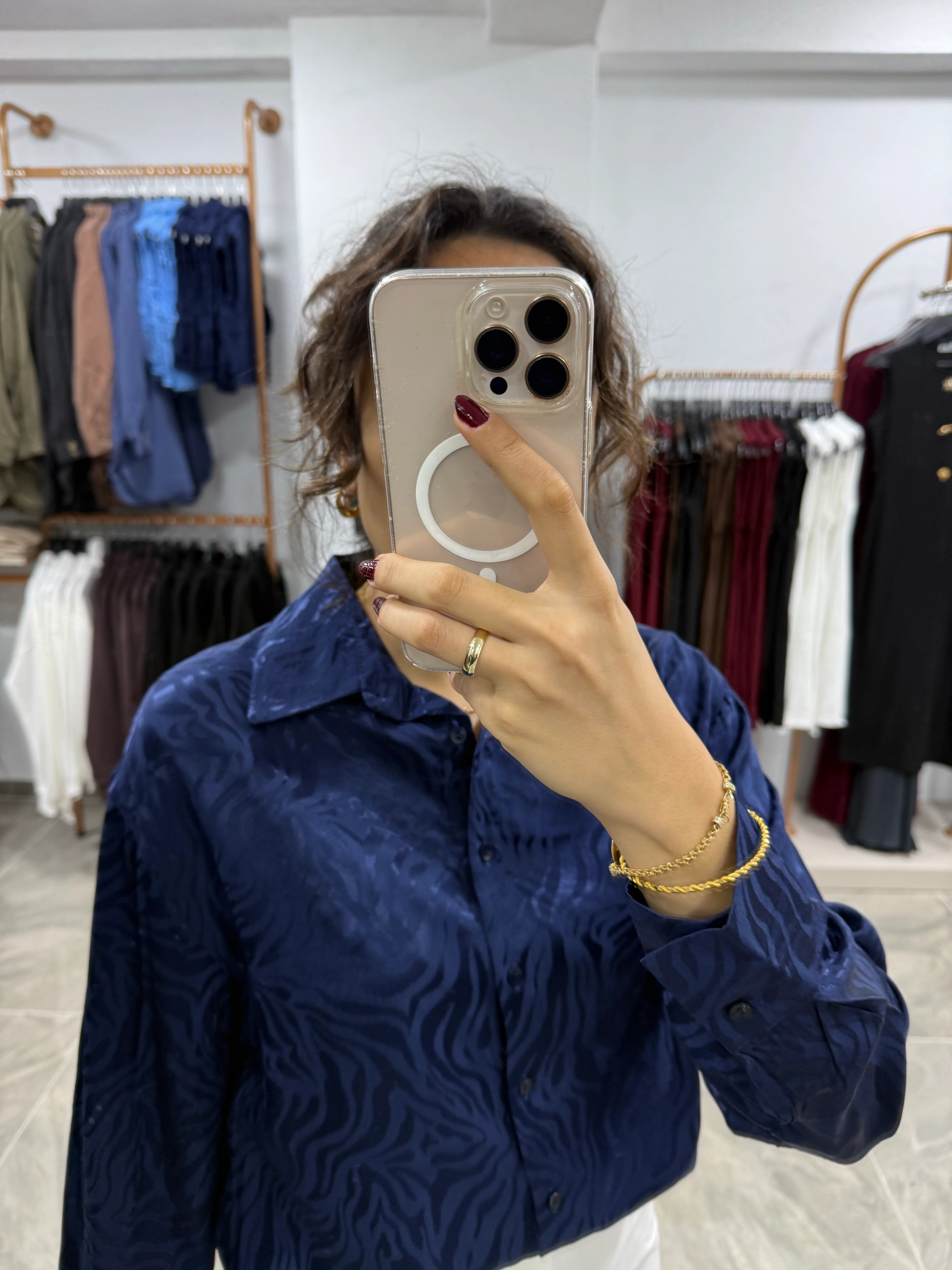 LACİVERT JAKARLI GÖMLEK