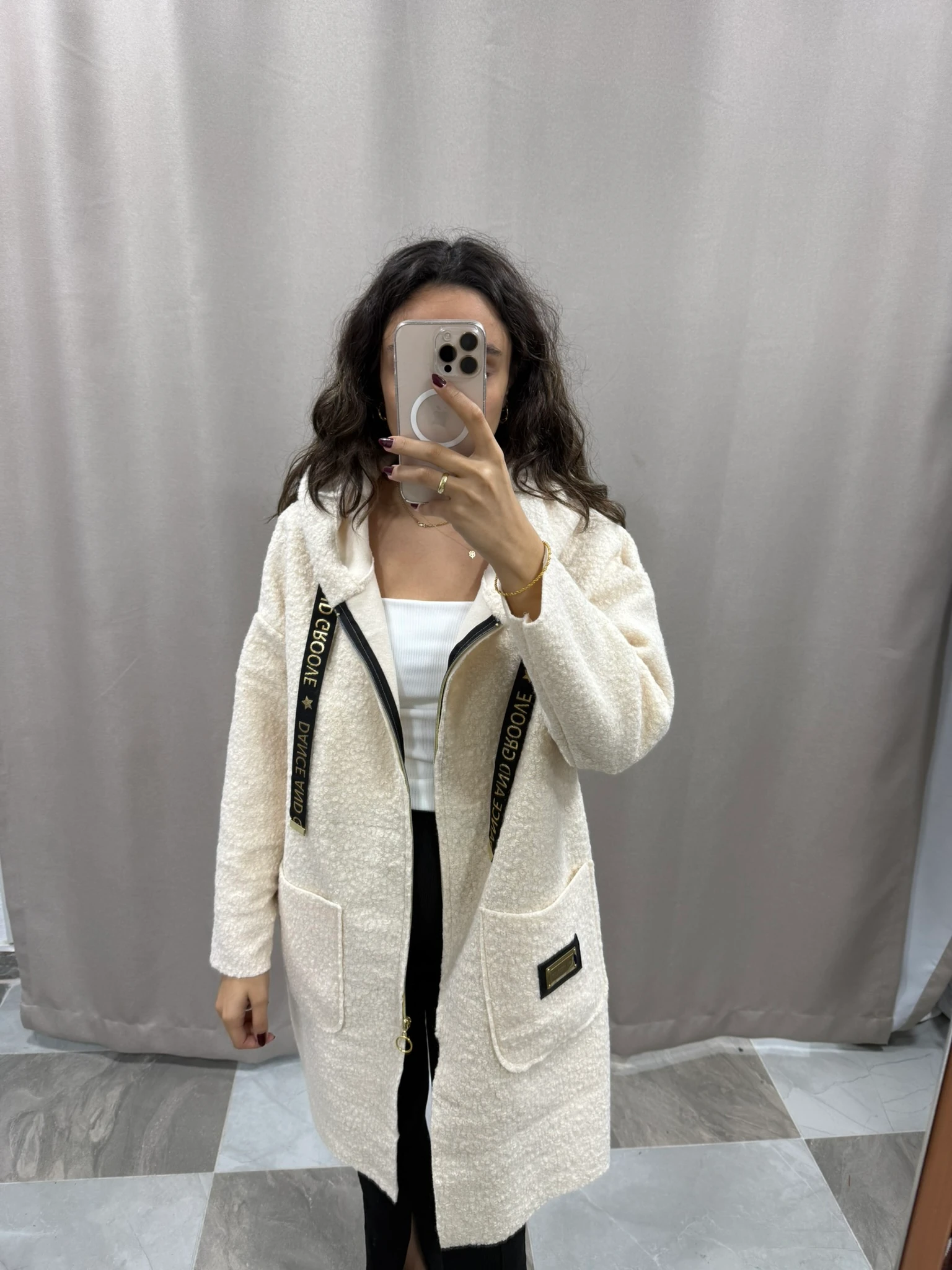 YAZI DETAYLI FERMUARLI HIRKA