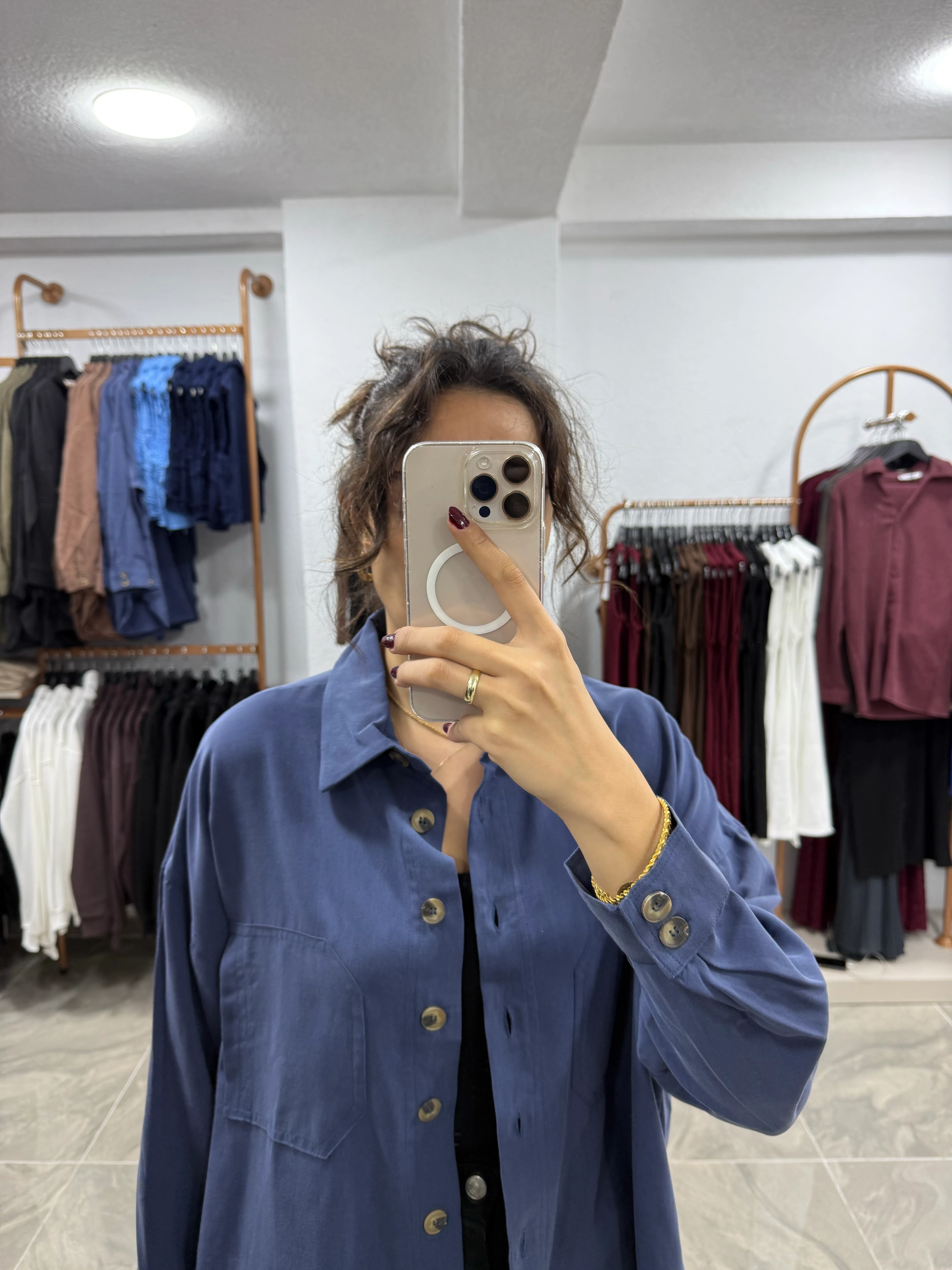 DÜĞMELİ OVERSIZE TENSEL GÖMLEK