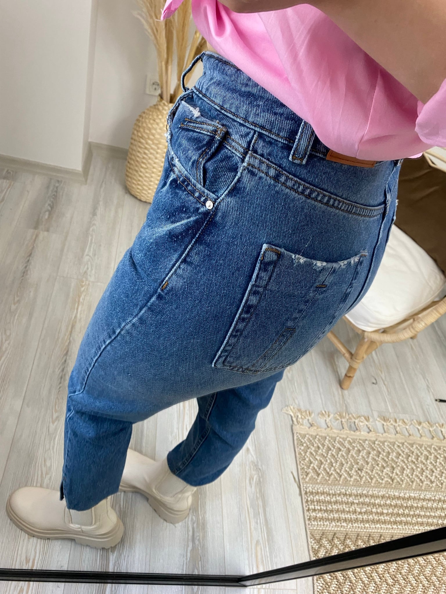 Paçası Kesik Mom Jean