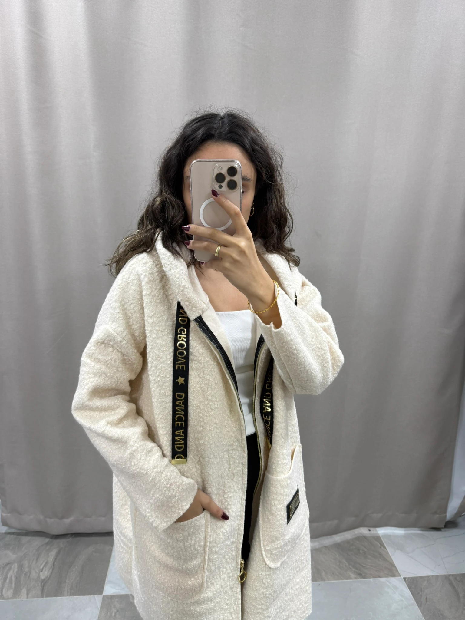 YAZI DETAYLI FERMUARLI HIRKA - KREM