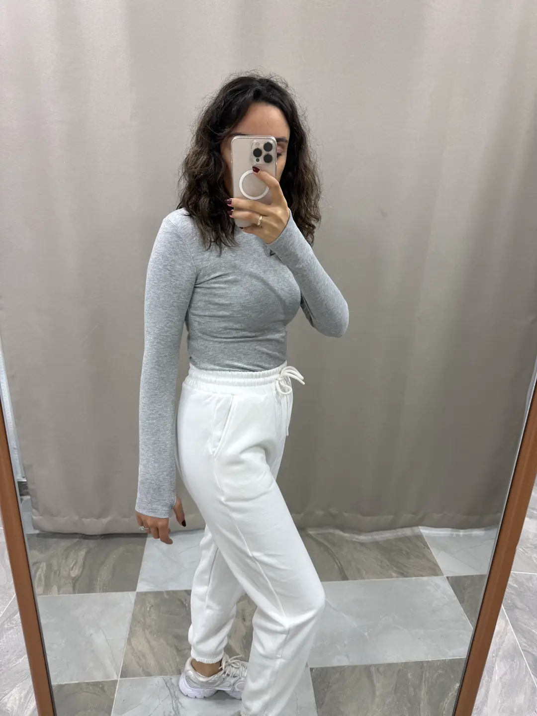 PARMAK GEÇMELİ BODY 