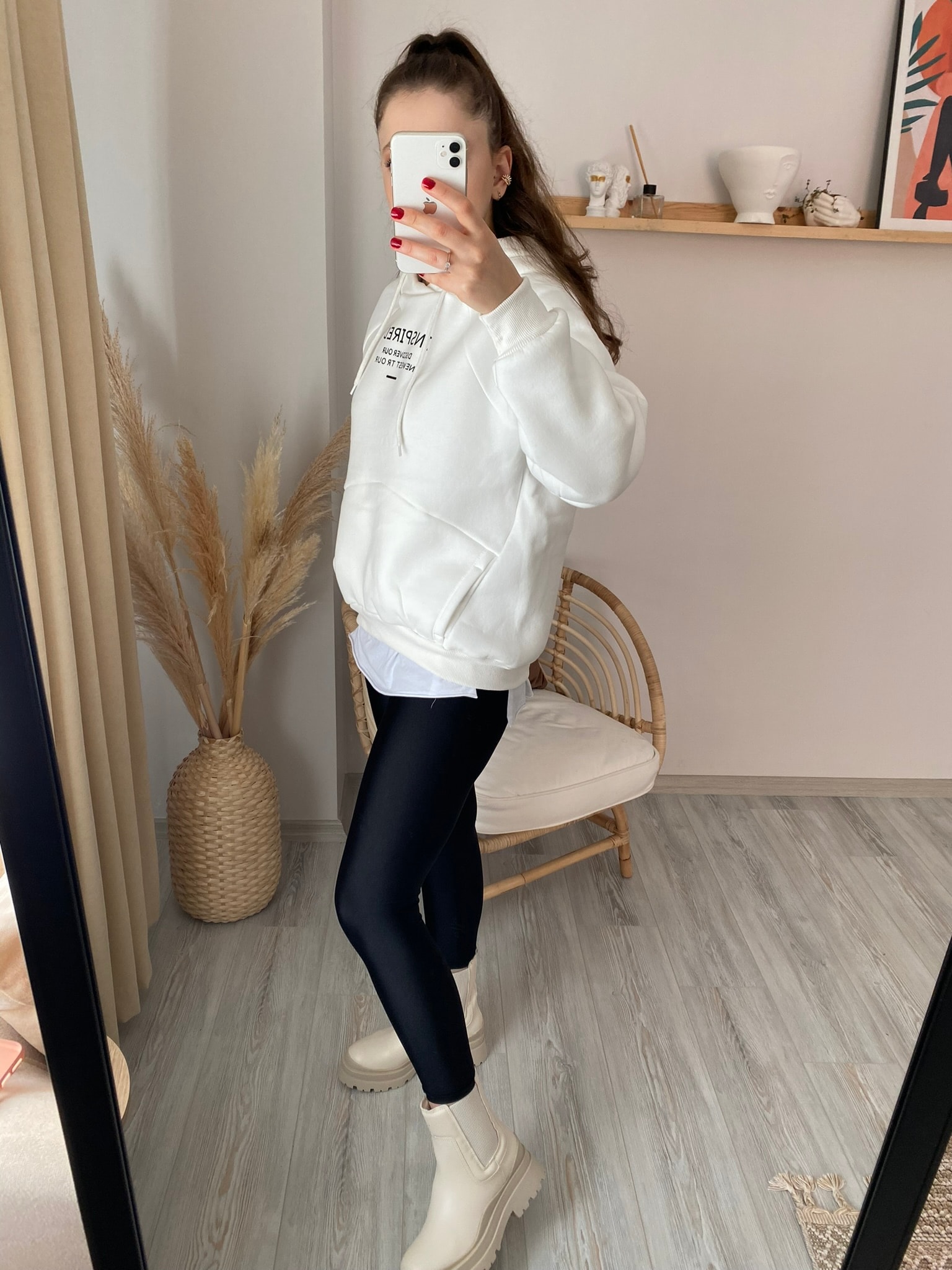 Beyaz Inspired Sweatshirt