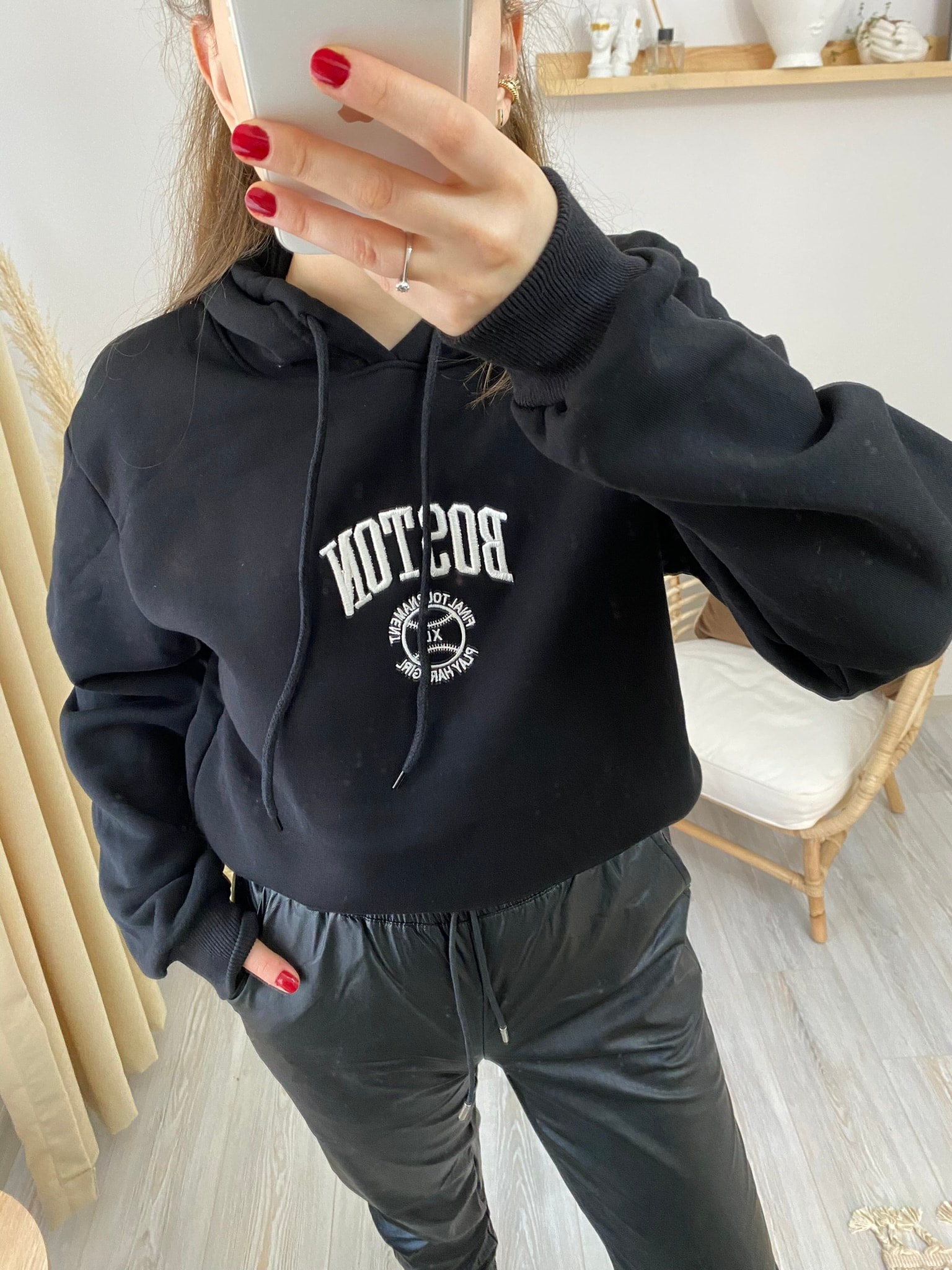 Siyah Boston Sweatshirt