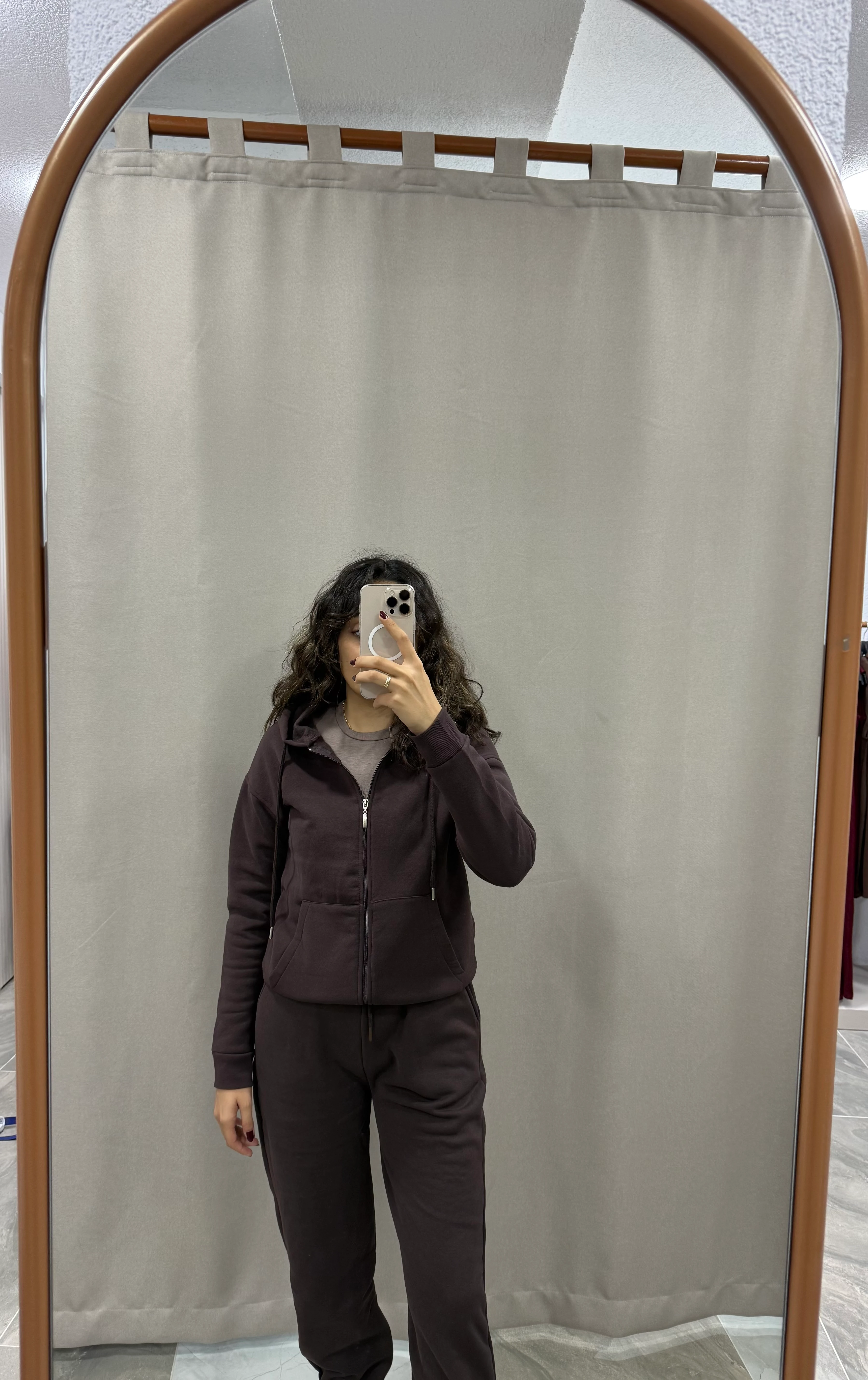 KAPÜŞONLU FERMUARLI SWEAT - KAHVERENGİ