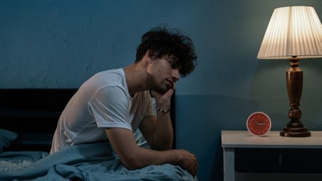 La relation entre l'insomnie et la santé : pourquoi de bonnes habitudes de sommeil sont-elles importantes?