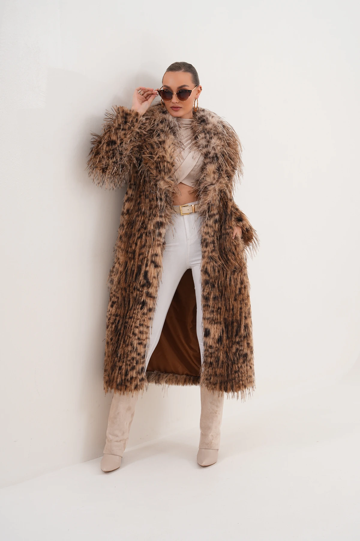 Tam Boy Püsküllü Kaban