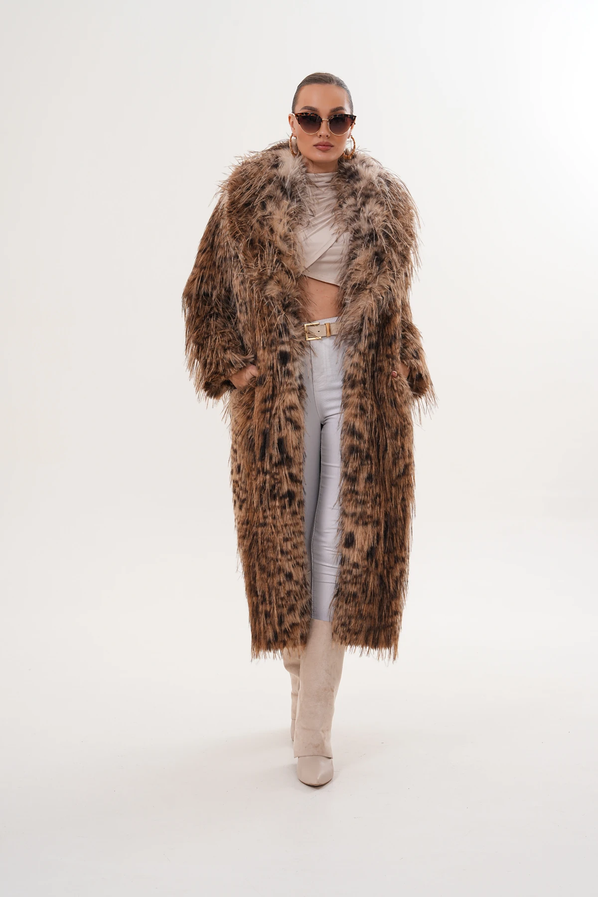 Tam Boy Püsküllü Kaban