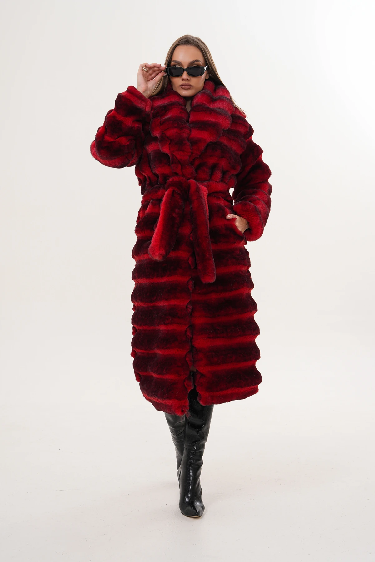 Tam Boy Çinçila Desenli Kaban - kırmızı