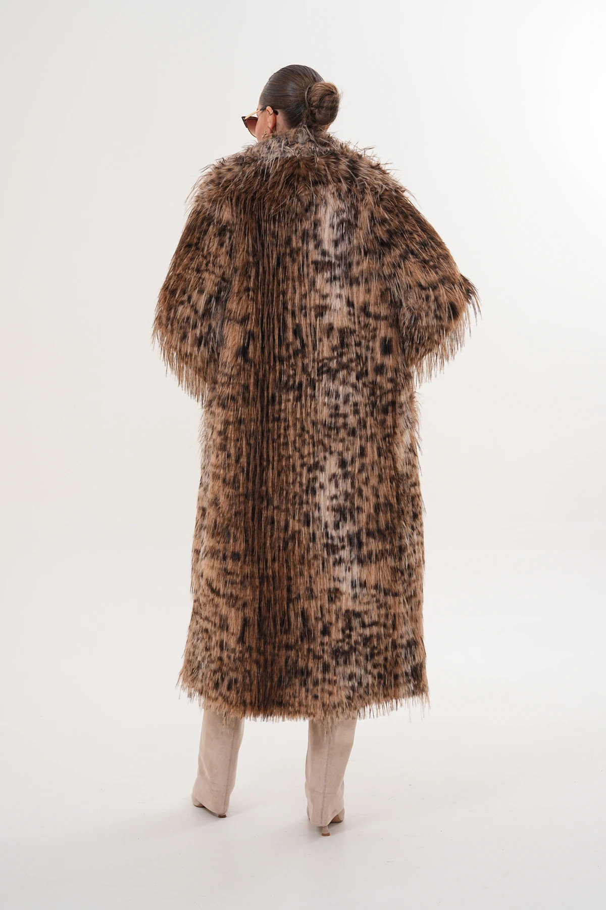 Tam Boy Püsküllü Kaban