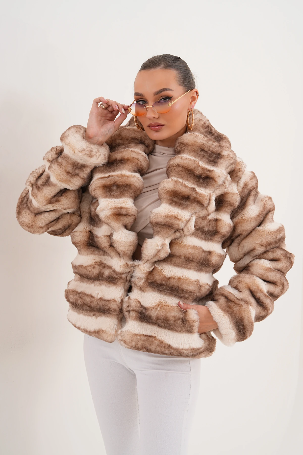 Şal Yaka Desenli Çinçila Ceket - bej