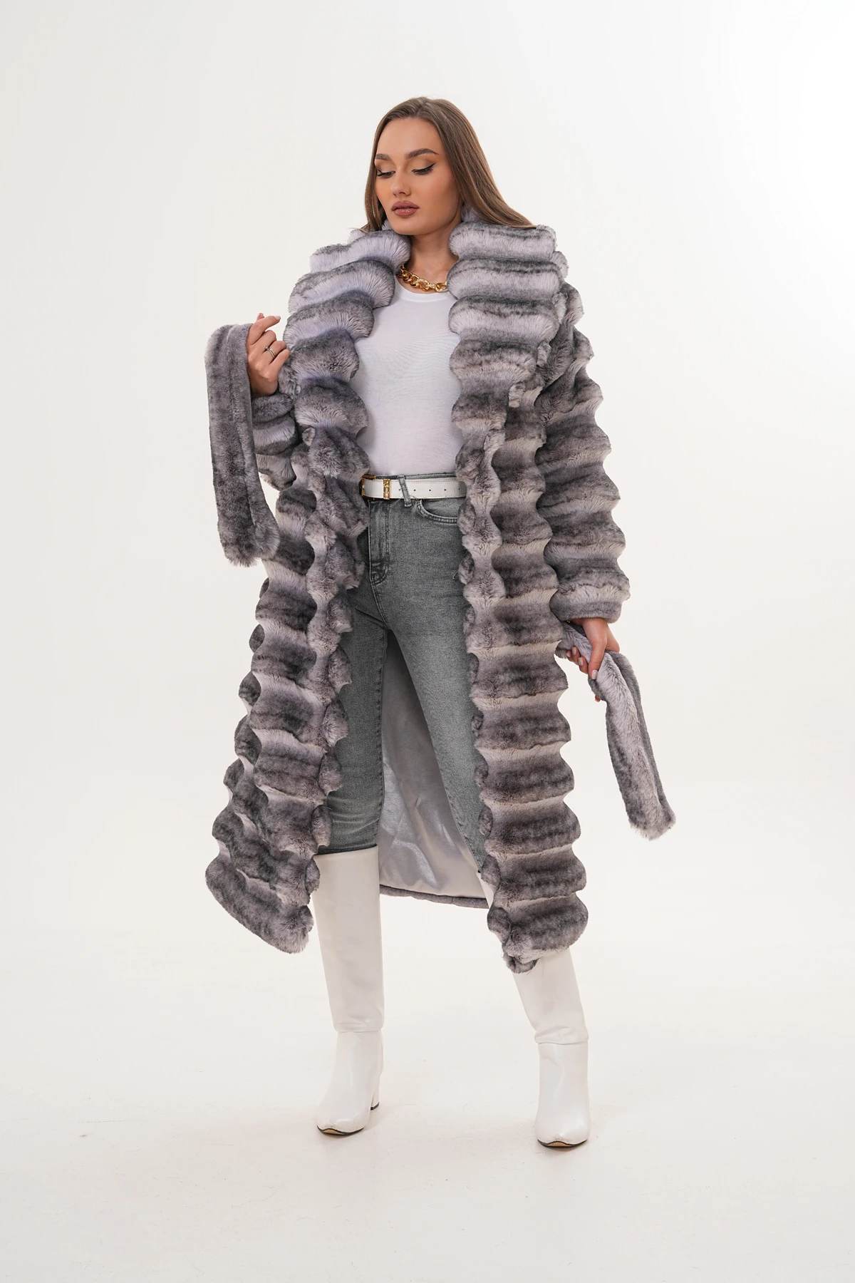 Tam Boy Çinçila Desenli Kaban - gri