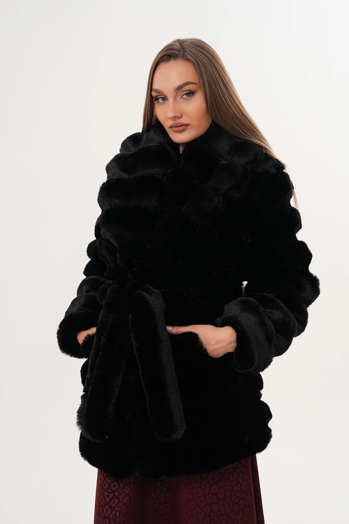 Midi Boy Çinçila Kaban - siyah