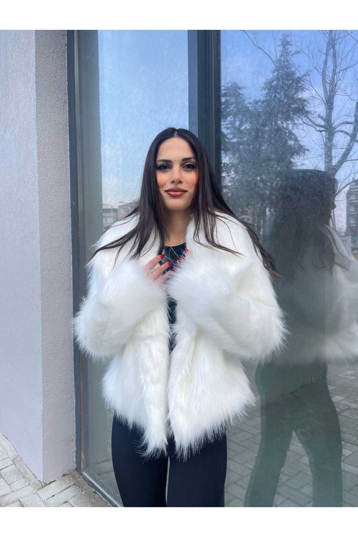 Geniş Yaka  Kürk Ceket