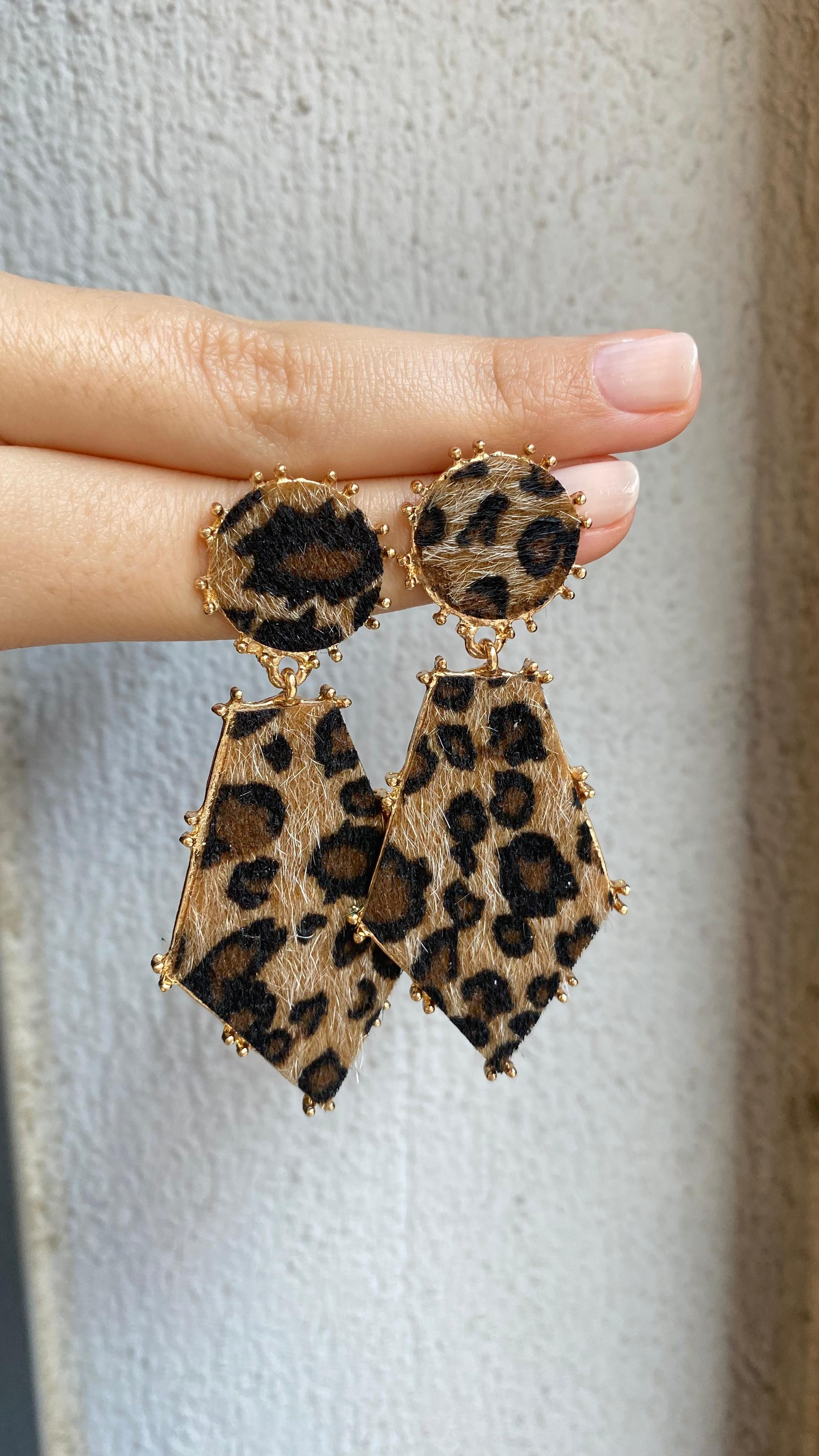 Leopar küpe