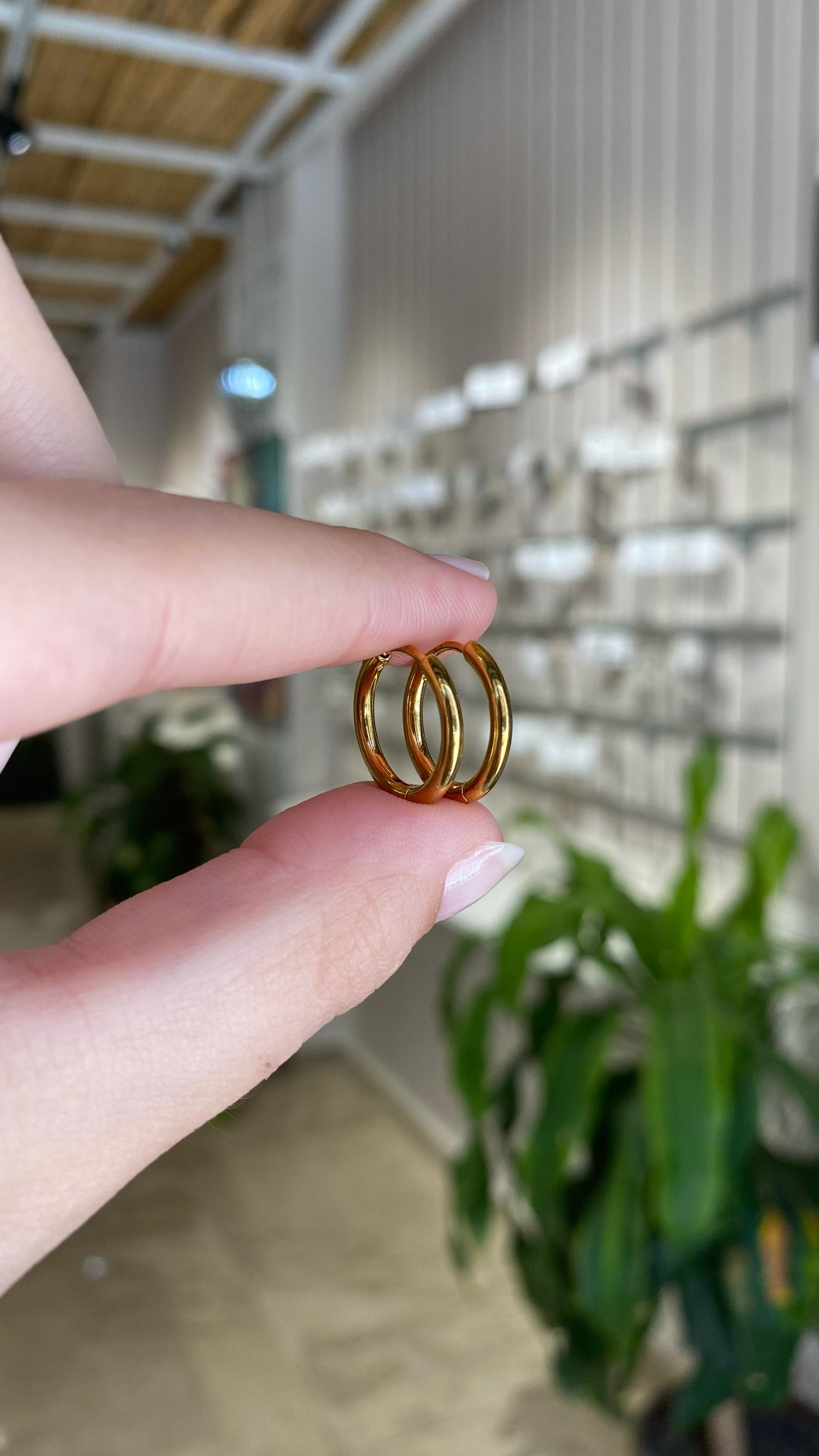 Minimal halka küpe gold