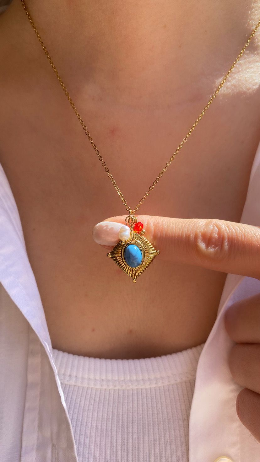 Mavi taşlı çelik kolye