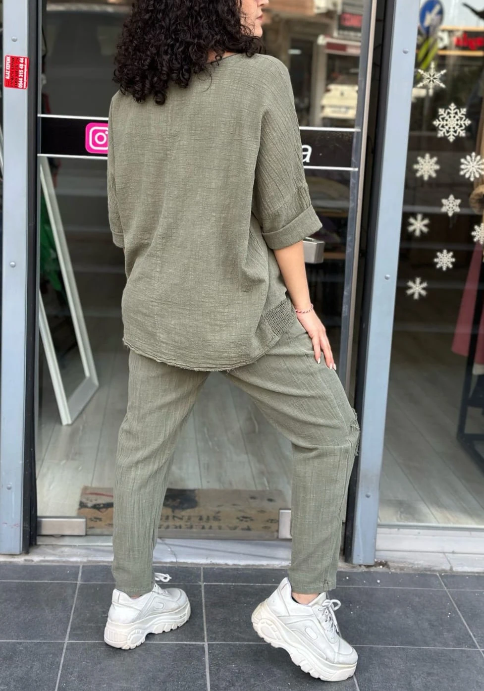 İtalyan Tasarım Papatya Yıldız Nakışlı Keten Pantolon %100 Pamuk