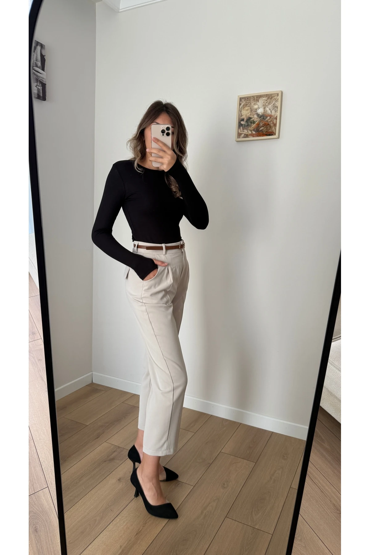 Parmak Geçme Detaylı Uzun Kollu Basic Body - Siyah