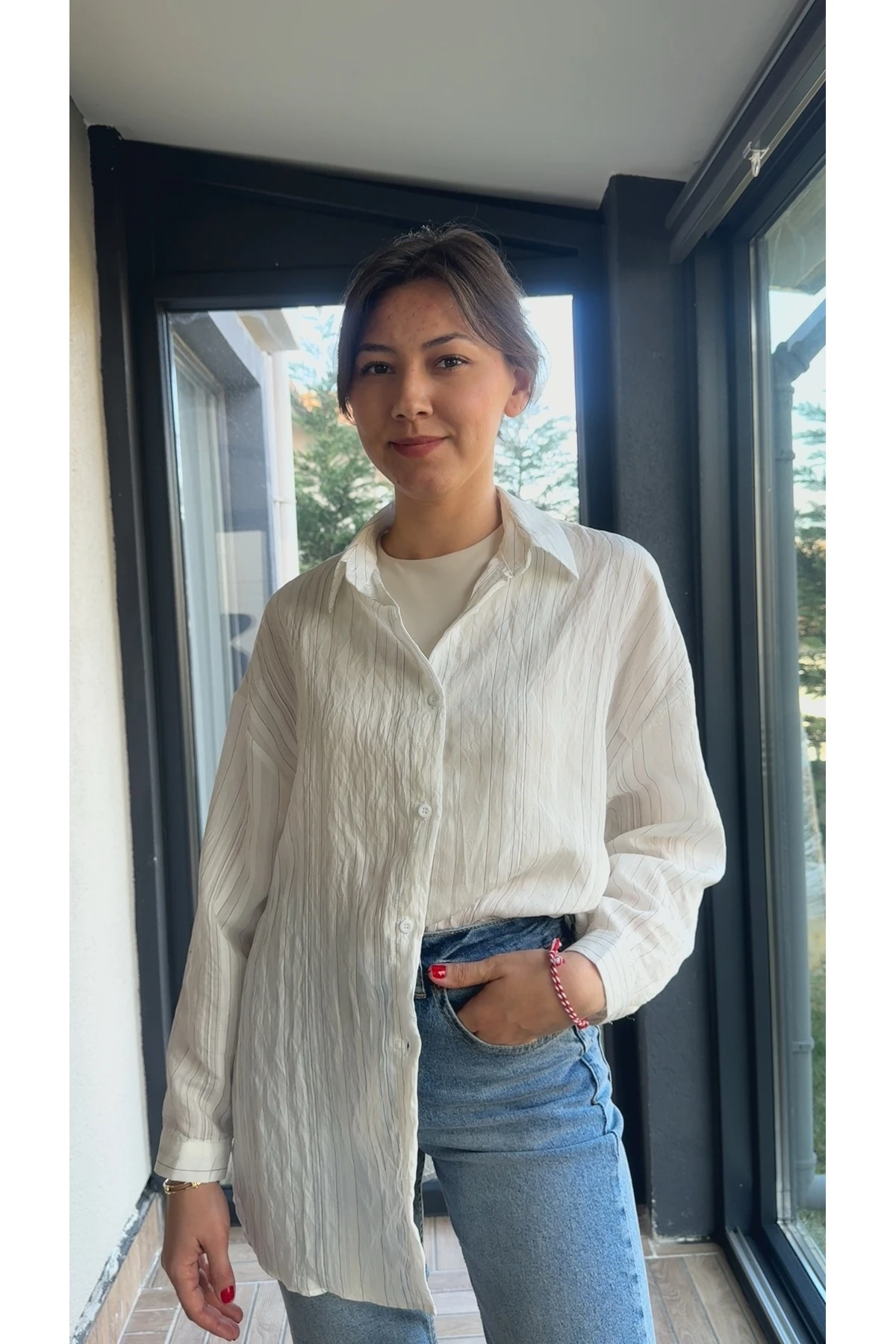 Çizgili Beyaz Gömlek