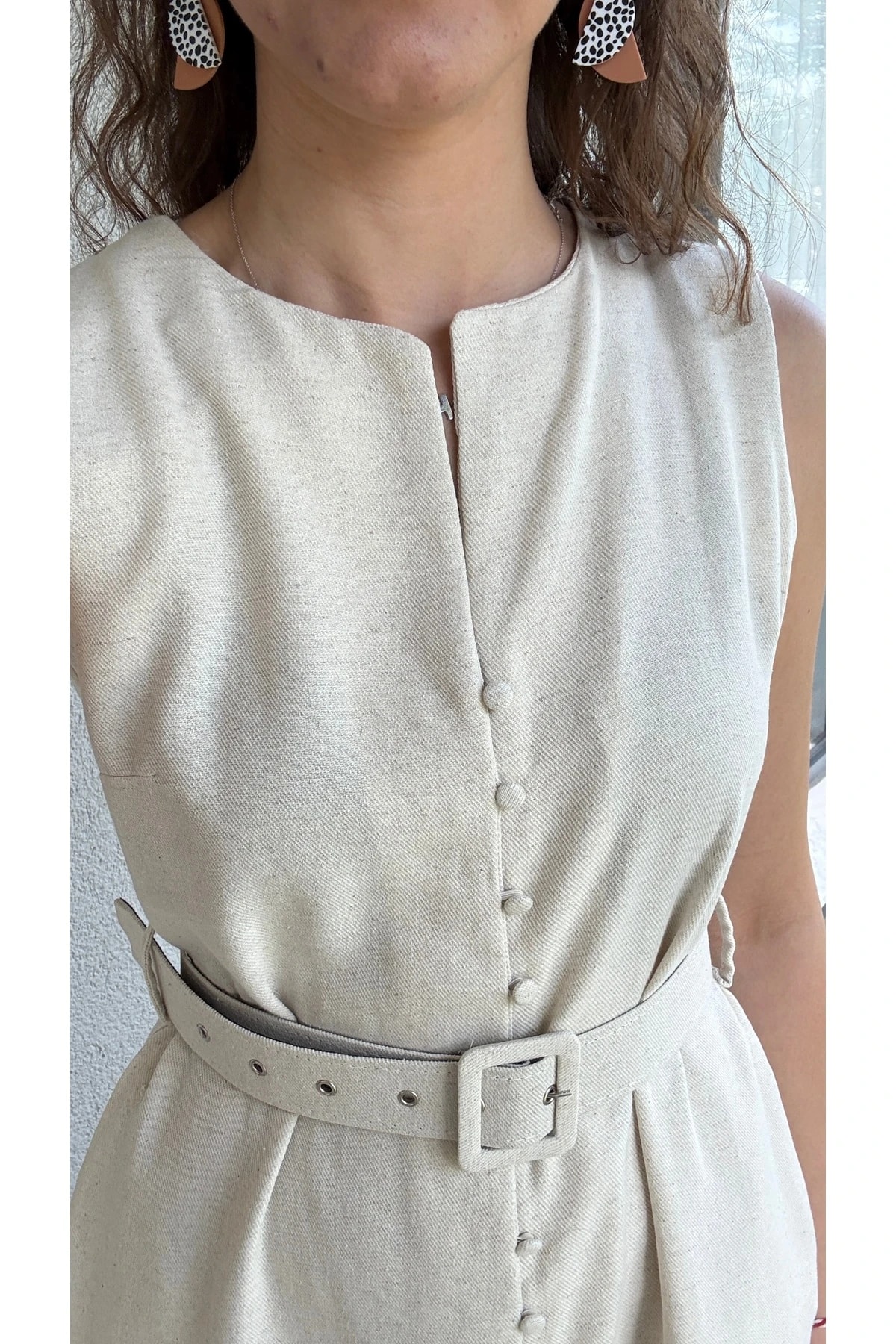 Düğmeli Keten Elbise