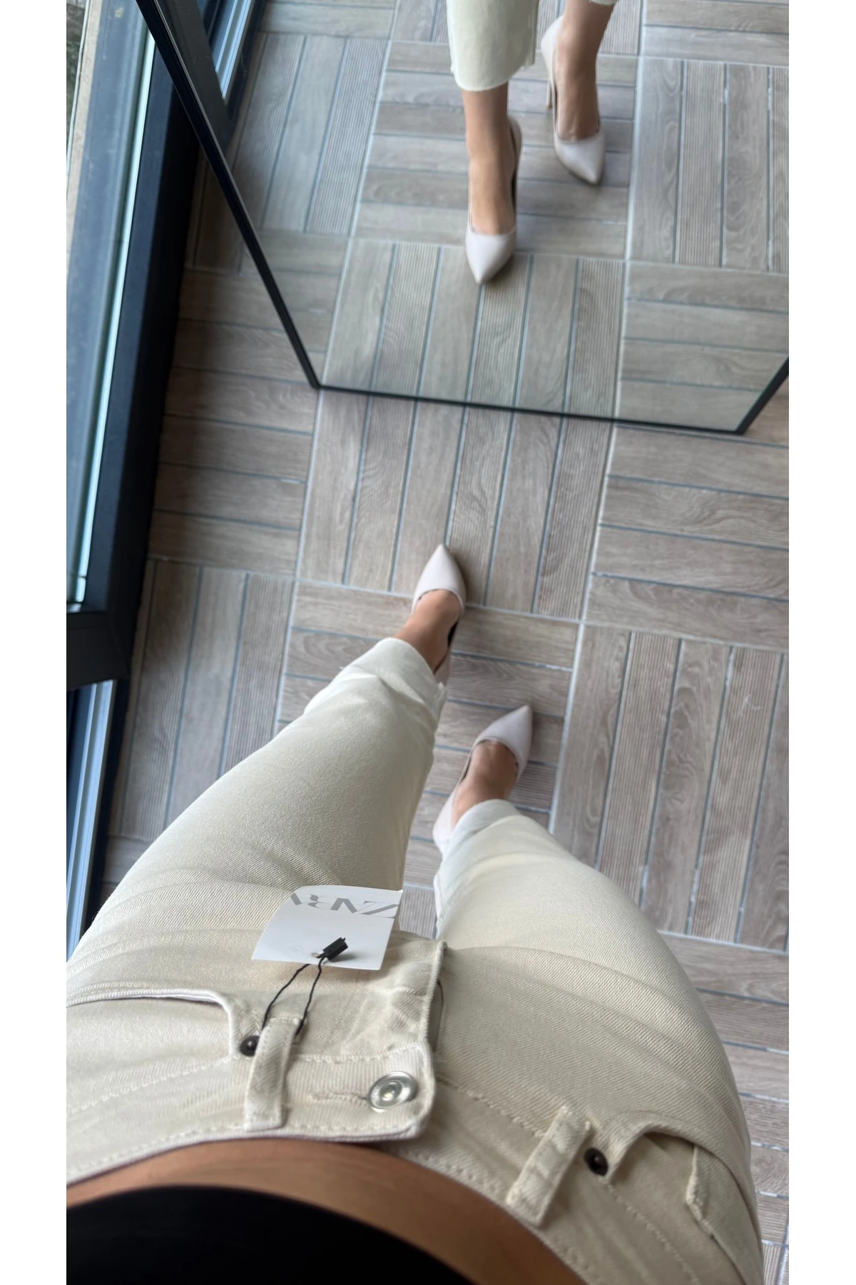 Yüksek Bel Kesik Paça Jean Pantolon - Ekru