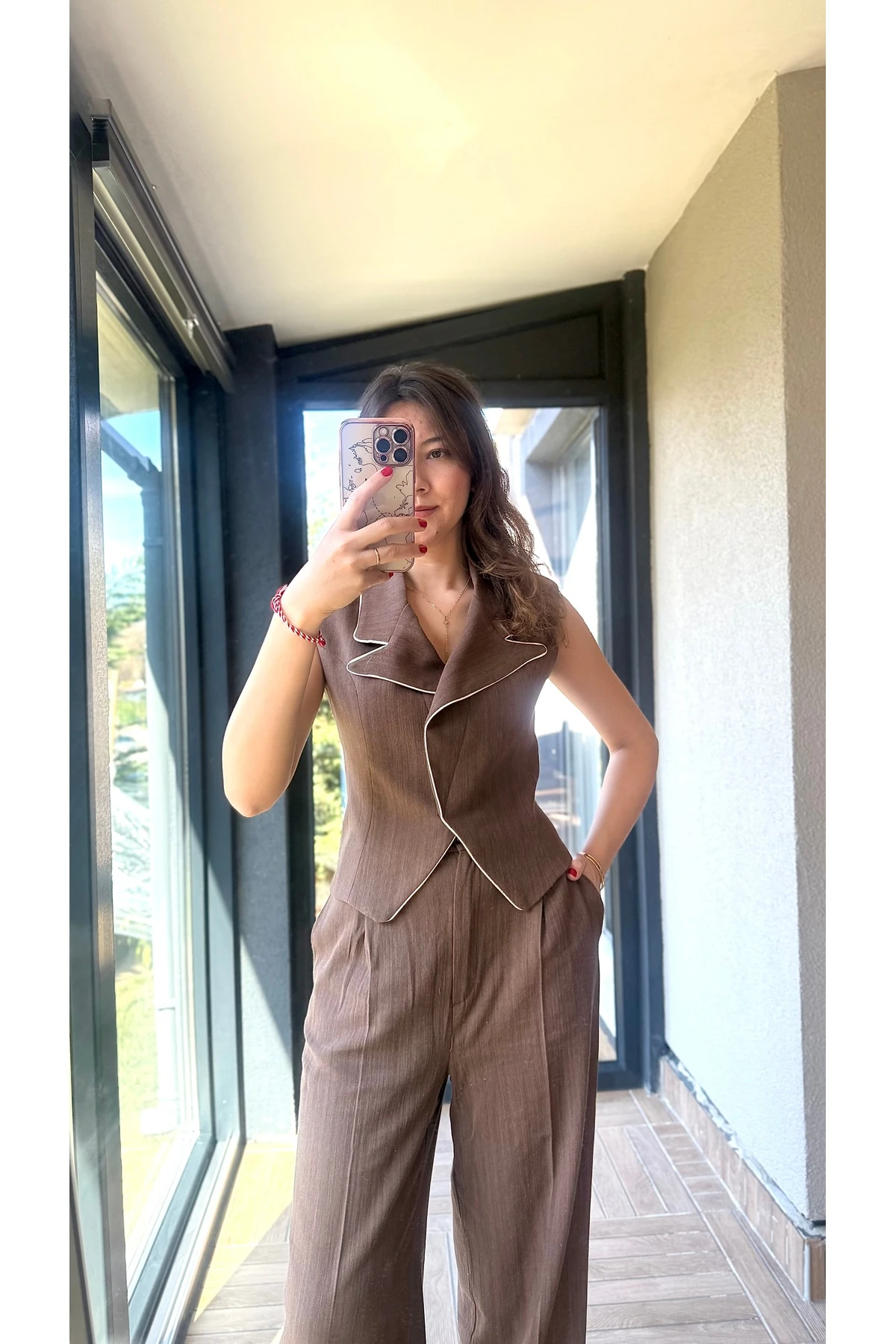 Biyeli Keten Yelekli Takım - Kahverengi