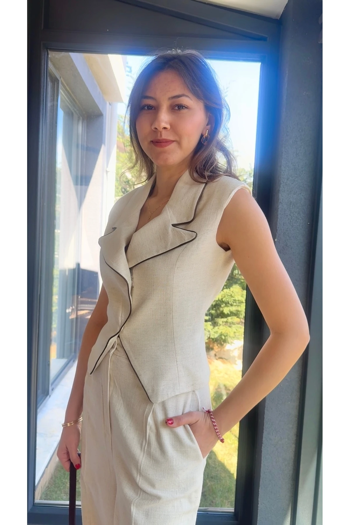 Biyeli Keten Yelekli Takım - Ekru