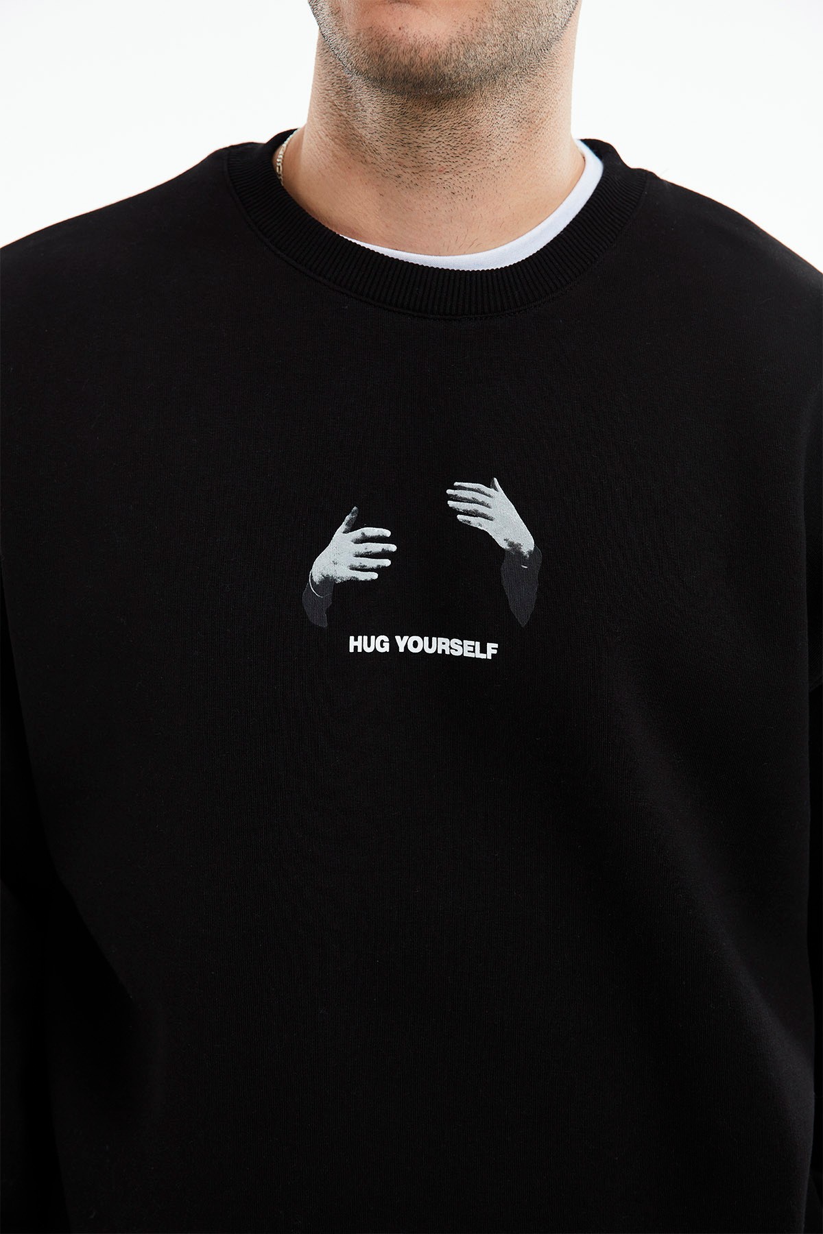 Hug Yourself Bisiklet Yaka İçi Polarlı Unisex Sweatshirt