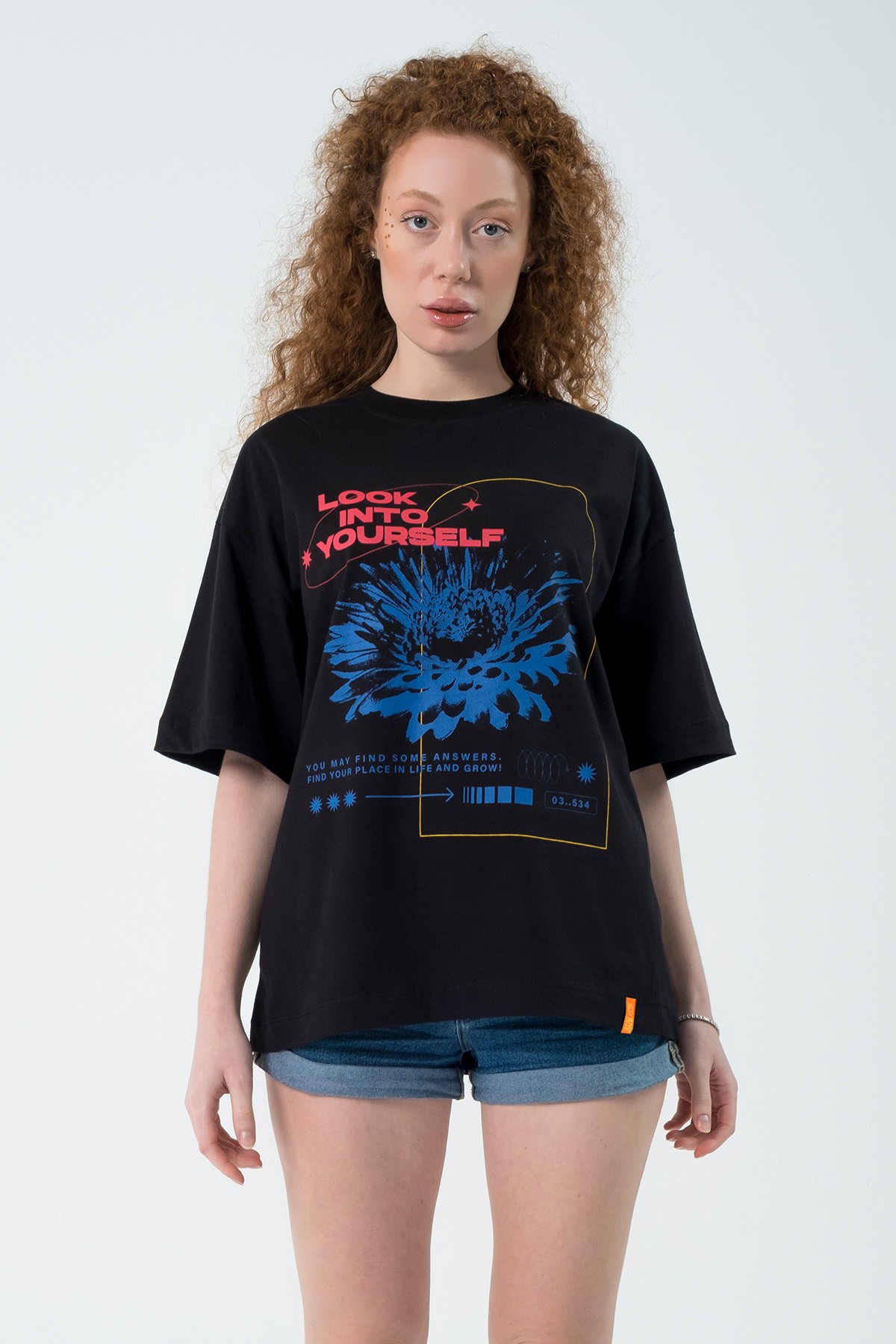 Eazy Look Into Unisex Extra Oversize Baskılı Kısa Kollu T-Shirt - Siyah