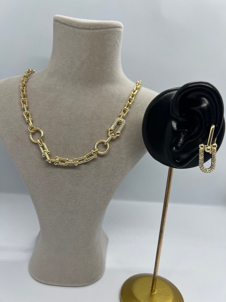 Tiffany set