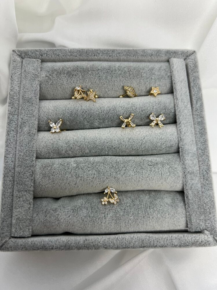 Taşlı piercing