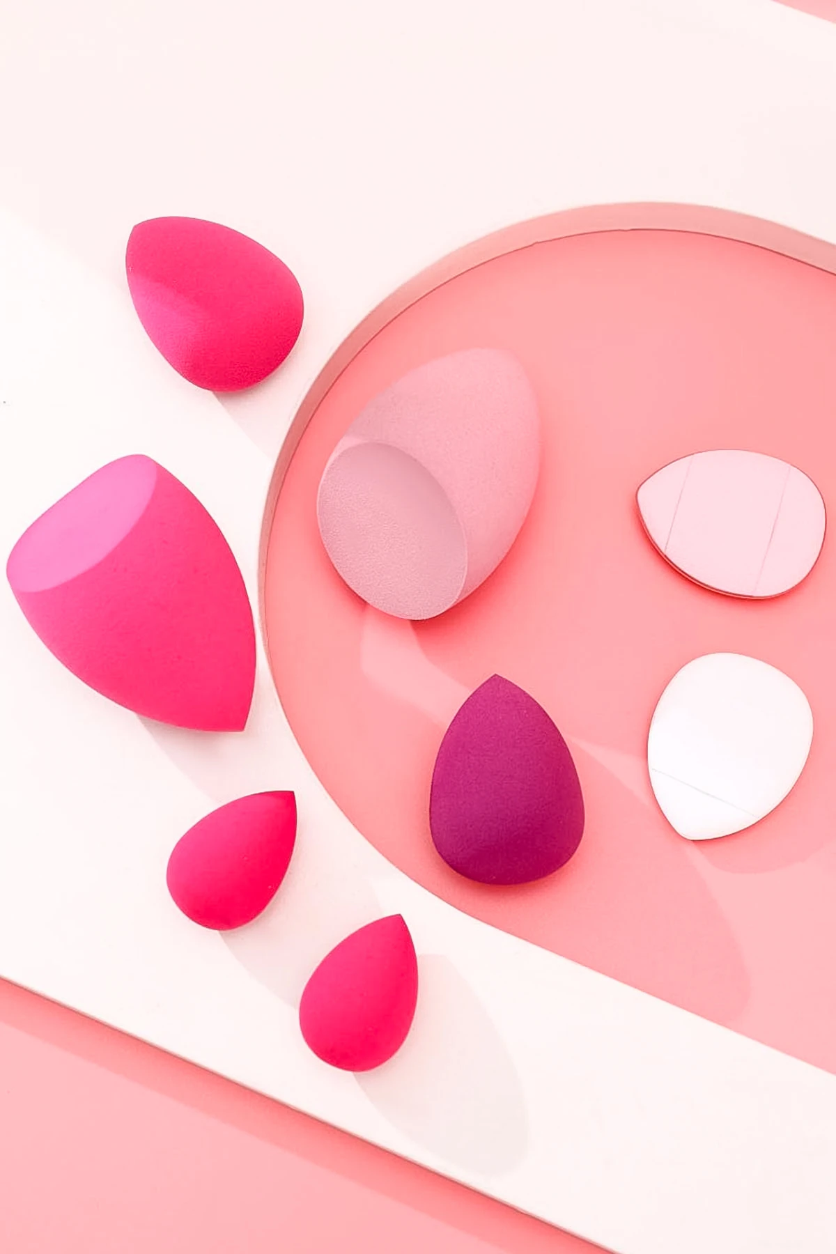 8’li Makyaj Süngeri Seti – Damla & Kesik Damla + Parmak Bantlı Pudra Pufu, Kavanoz, Toka Hediyeli