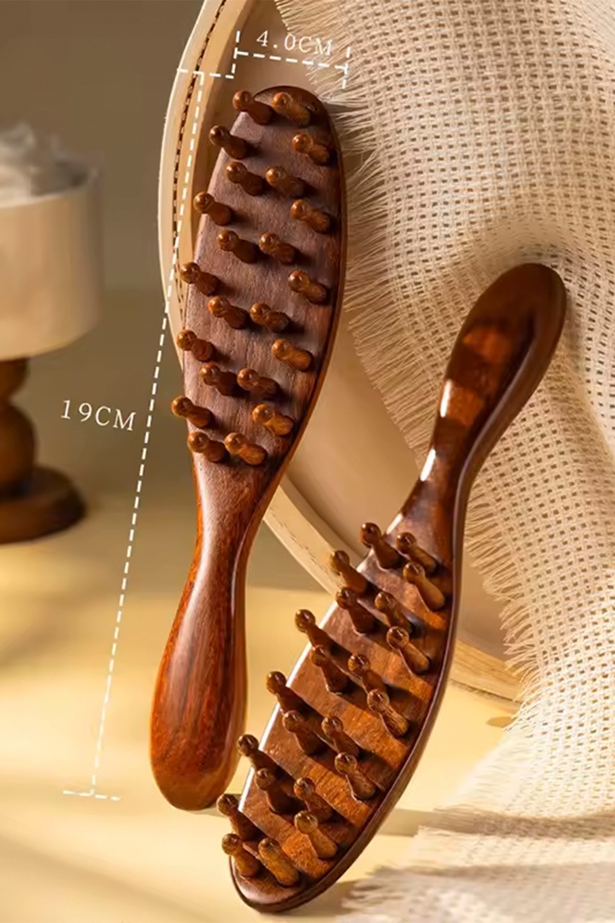 Sandal Ağacı Kompakt Masaj Tarağı | Doğal Ahşap Taşınabilir Kafa ve Saç Derisi Masaj Tarağı