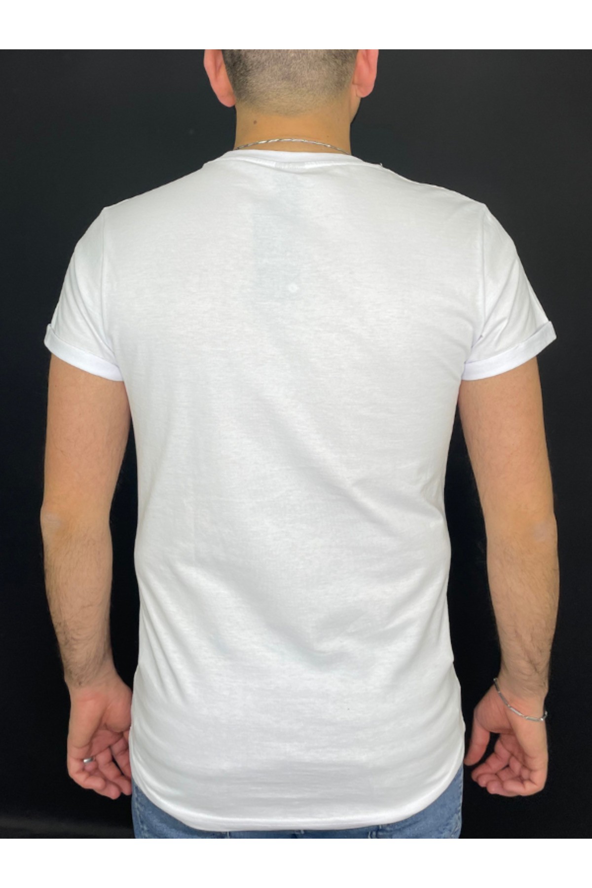 Men's Sleeve Folded Oval Cut T-shirt