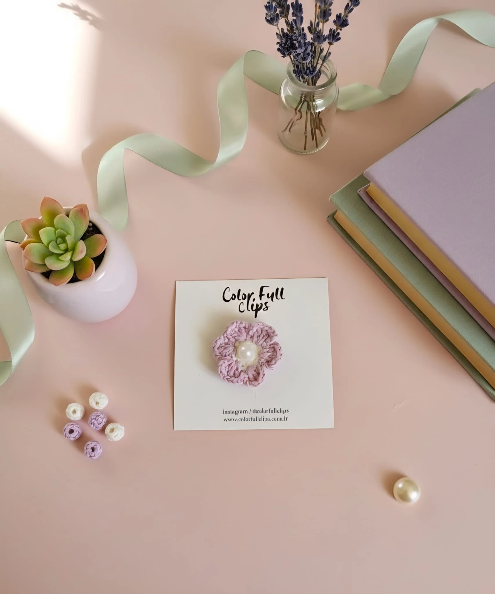 El Örgüsü İnci Papatya Az Saçlı Bebek Tokası